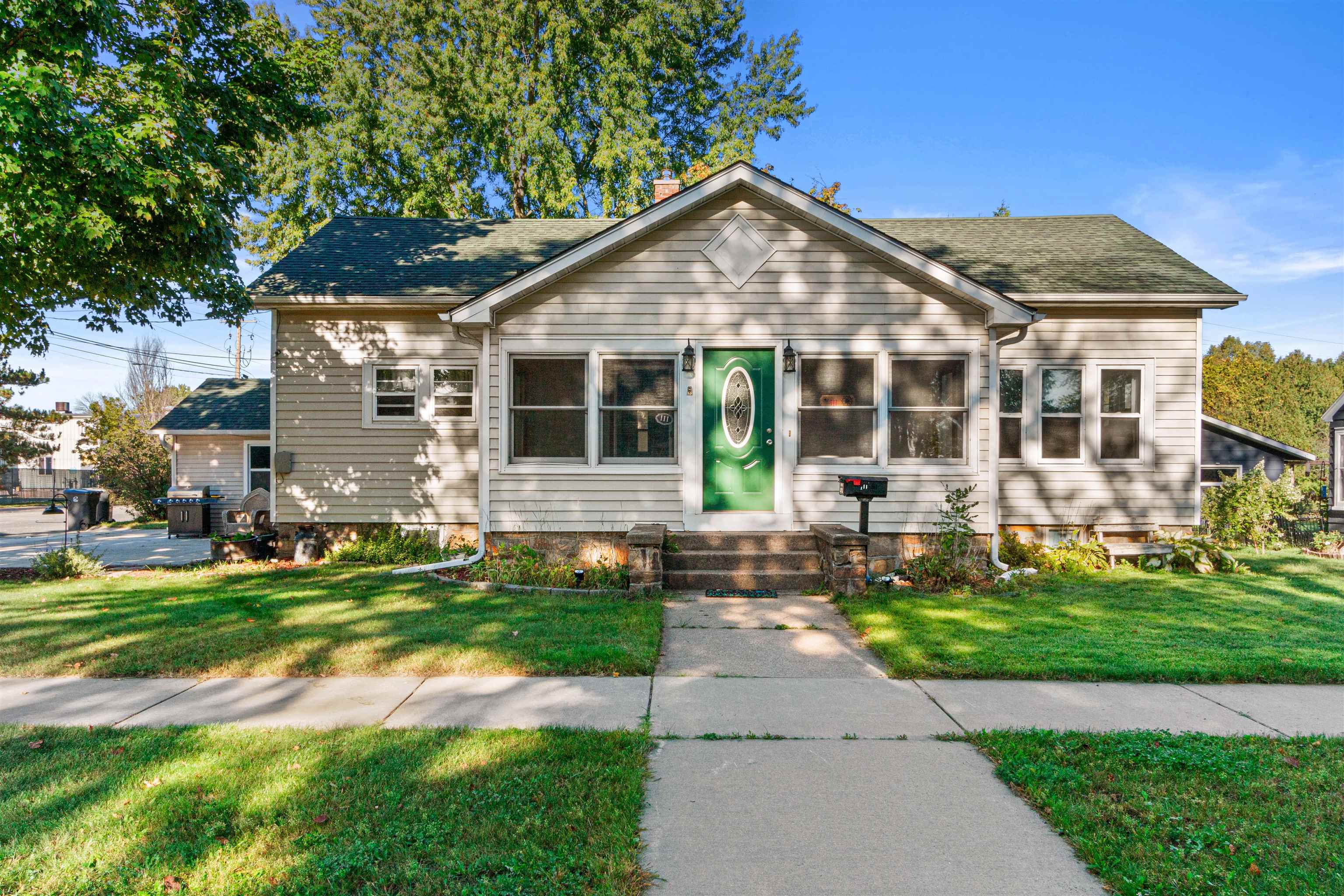 111 3RD STREET, Port Edwards, Wisconsin 54469, 3 Bedrooms Bedrooms, ,1 BathroomBathrooms,Residential,For Sale,111 3RD STREET,22601193