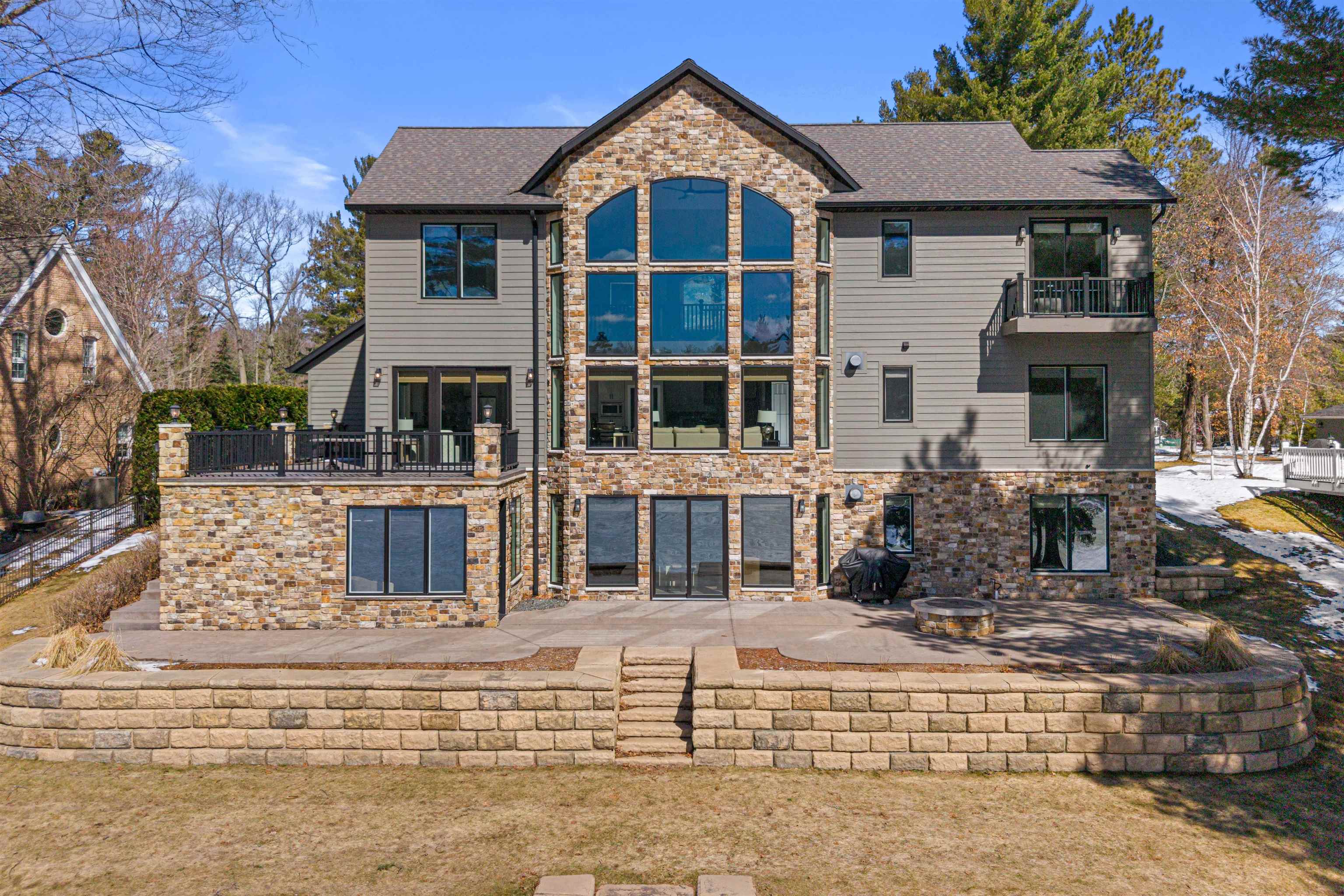 9621 MANITOU PARK DRIVE, Minocqua, Wisconsin 54548, 5 Bedrooms Bedrooms, ,4 BathroomsBathrooms,Residential,For Sale,9621 MANITOU PARK DRIVE,22601197