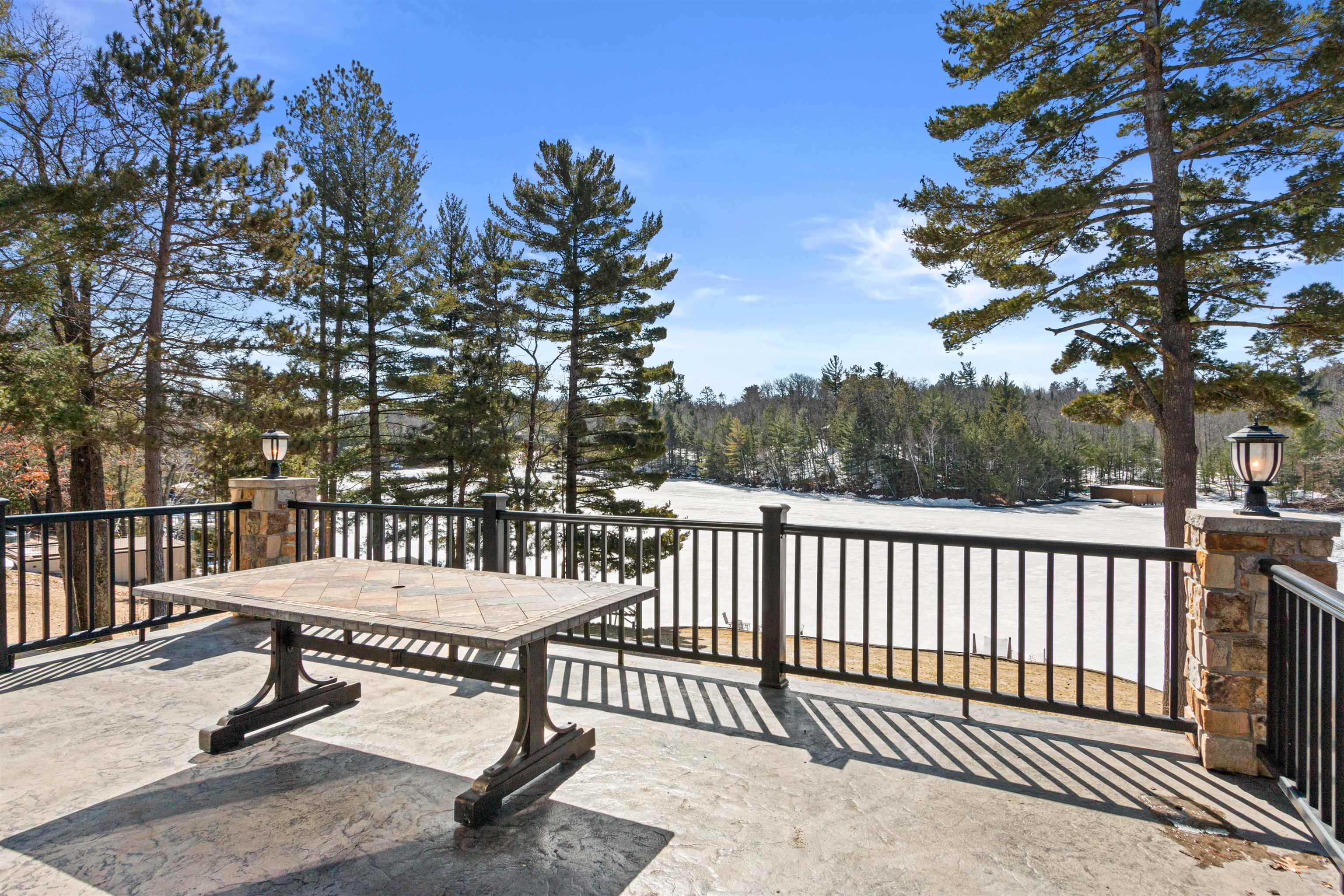 9621 MANITOU PARK DRIVE, Minocqua, Wisconsin 54548, 5 Bedrooms Bedrooms, ,4 BathroomsBathrooms,Residential,For Sale,9621 MANITOU PARK DRIVE,22601197