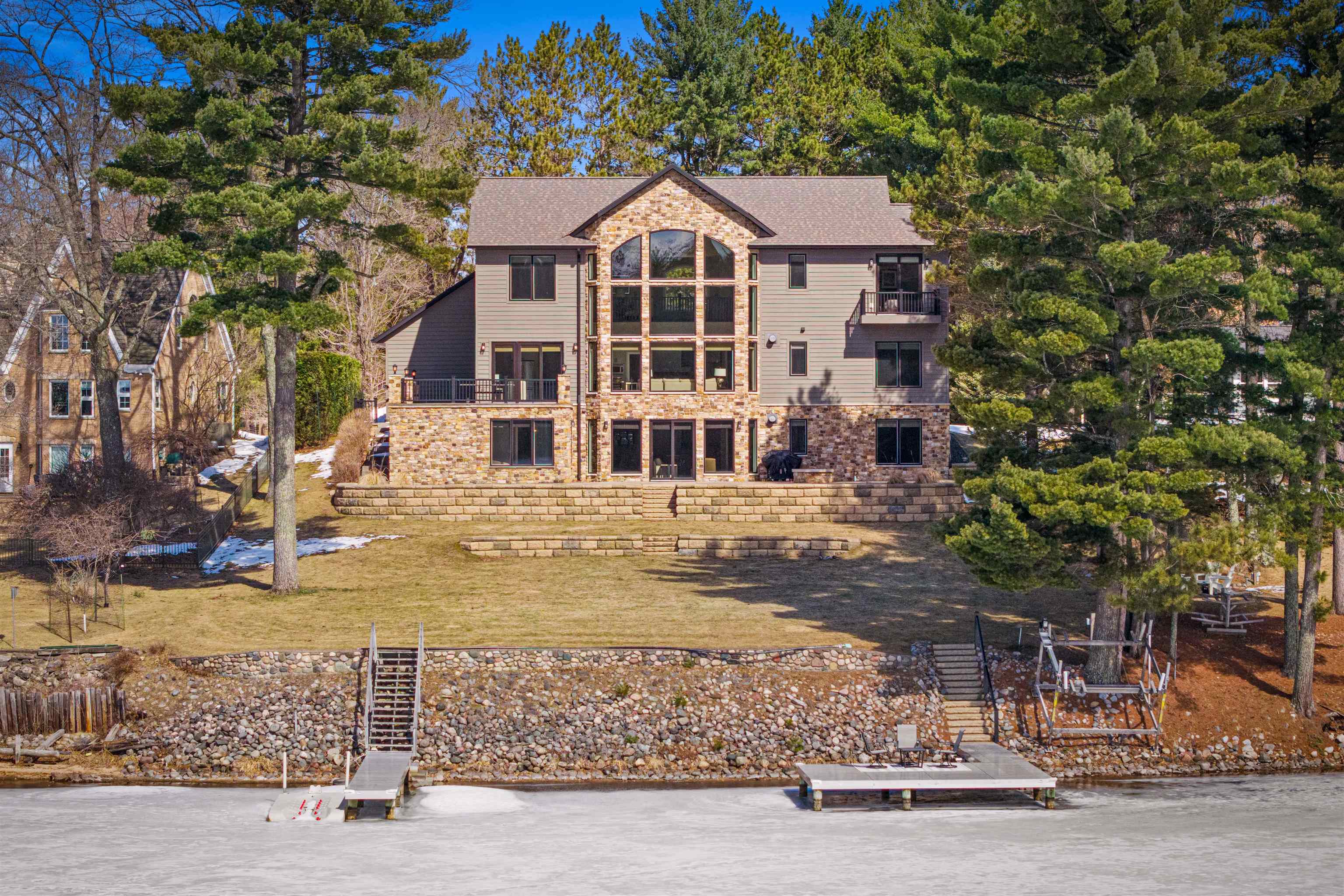 9621 MANITOU PARK DRIVE, Minocqua, Wisconsin 54548, 5 Bedrooms Bedrooms, ,4 BathroomsBathrooms,Residential,For Sale,9621 MANITOU PARK DRIVE,22601197