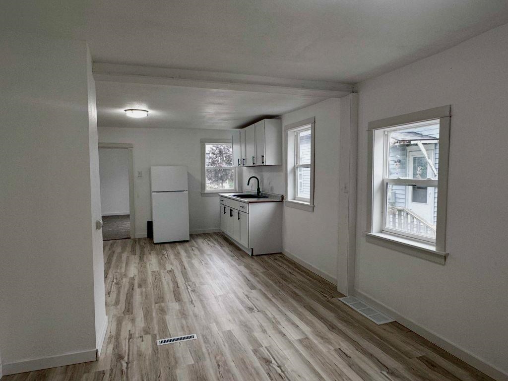 1016 4TH AVENUE, Antigo, Wisconsin 54409, 2 Bedrooms Bedrooms, ,2 BathroomsBathrooms,Multi-family,For Sale,1016 4TH AVENUE,22601198