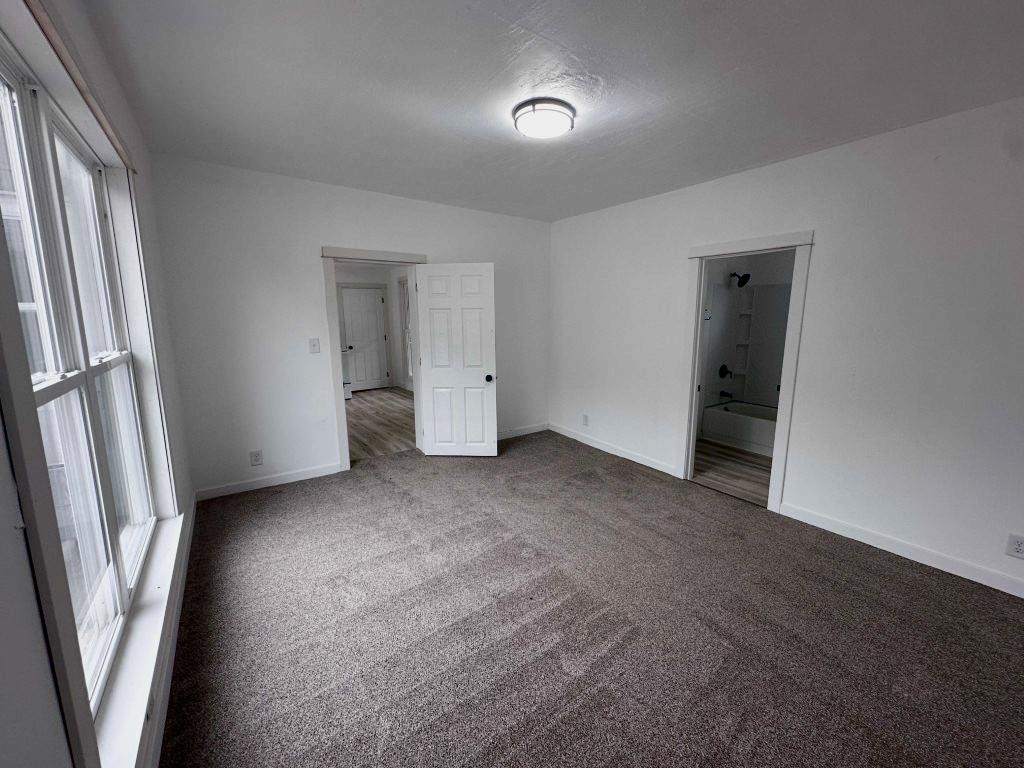 1016 4TH AVENUE, Antigo, Wisconsin 54409, 2 Bedrooms Bedrooms, ,2 BathroomsBathrooms,Multi-family,For Sale,1016 4TH AVENUE,22601198
