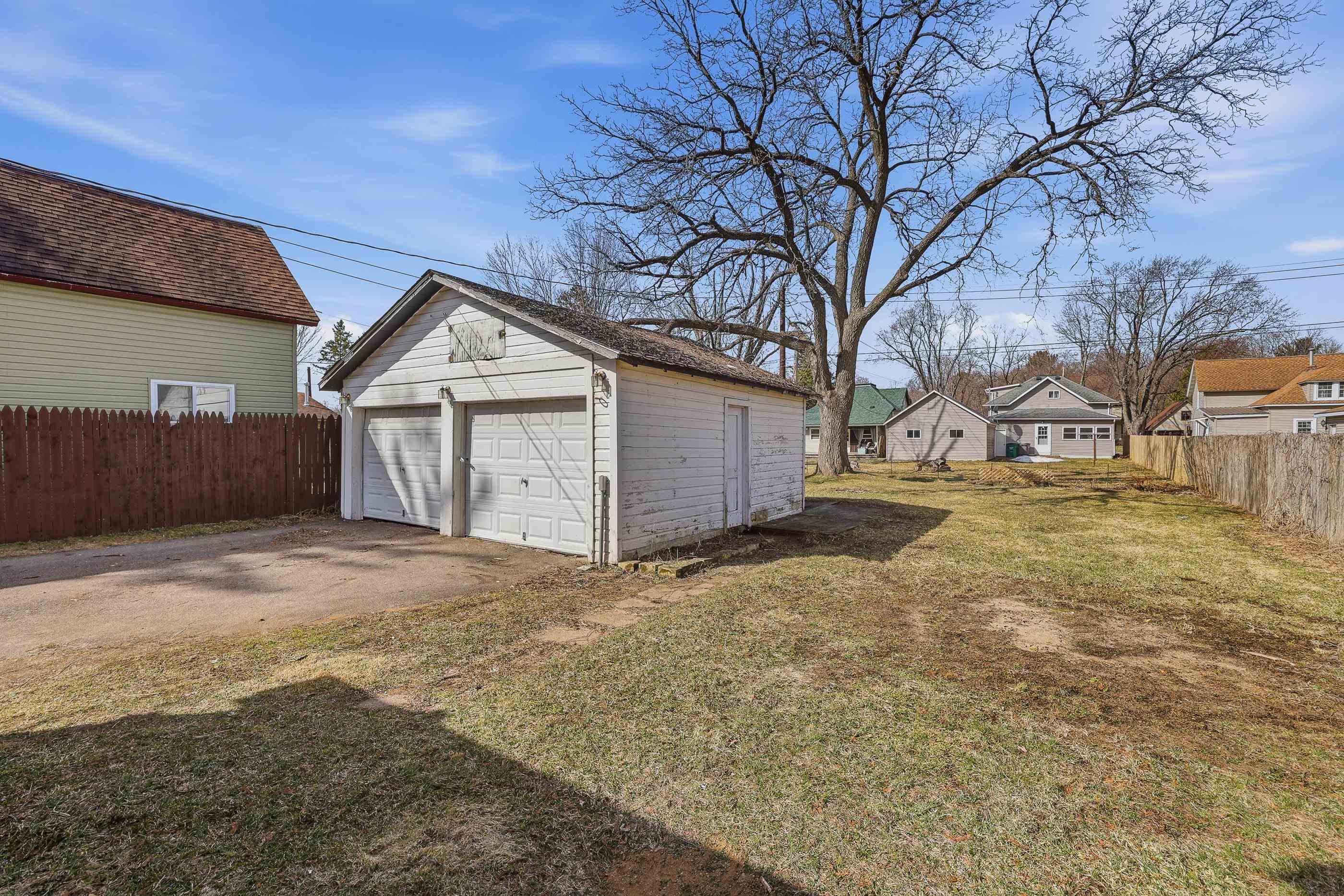821 10TH AVENUE NORTH, Wisconsin Rapids, Wisconsin 54495, 4 Bedrooms Bedrooms, ,1 BathroomBathrooms,Residential,For Sale,821 10TH AVENUE NORTH,22601200