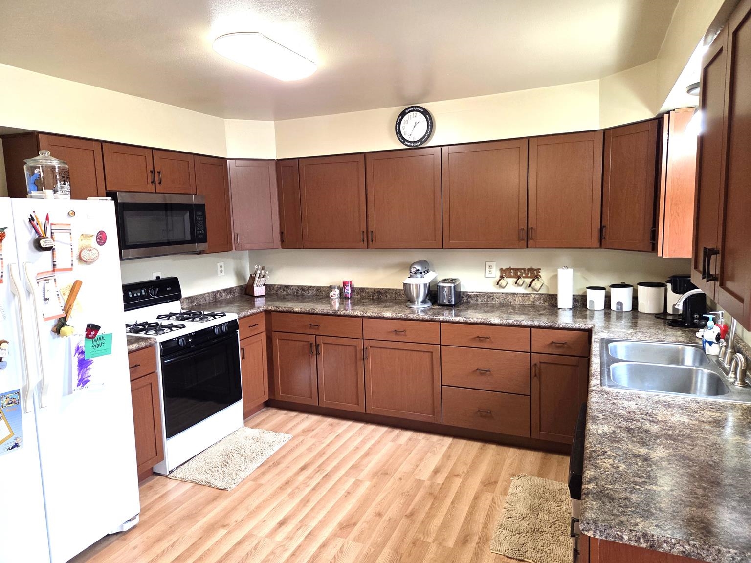 6256 HELLER STREET, Vesper, Wisconsin 54489, 5 Bedrooms Bedrooms, ,3 BathroomsBathrooms,Residential,For Sale,6256 HELLER STREET,22601205