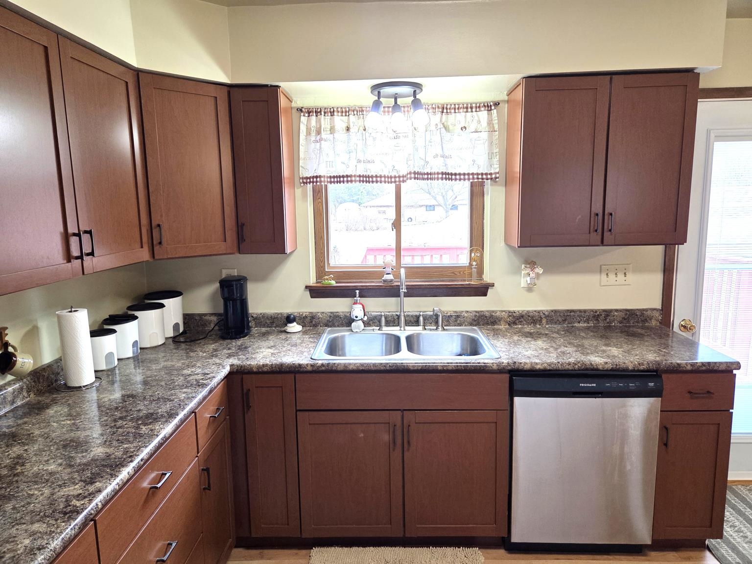 6256 HELLER STREET, Vesper, Wisconsin 54489, 5 Bedrooms Bedrooms, ,3 BathroomsBathrooms,Residential,For Sale,6256 HELLER STREET,22601205