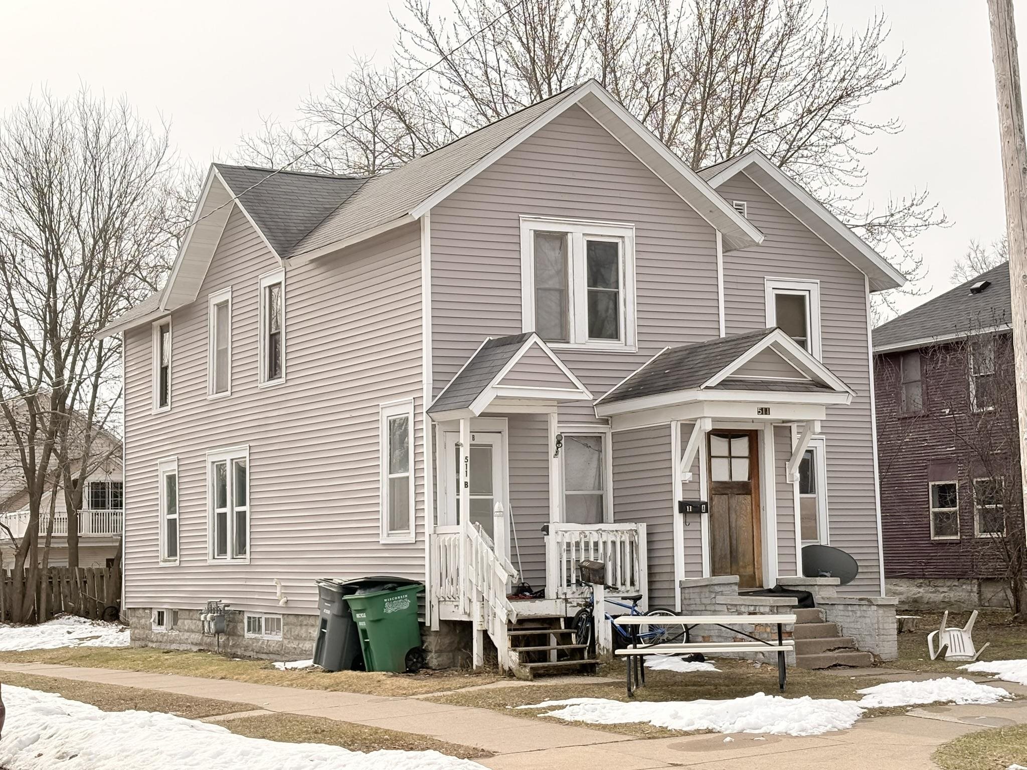 511 3RD STREET SOUTH, Wisconsin Rapids, Wisconsin 54494, 3 Bedrooms Bedrooms, ,Multi-family,For Sale,511 3RD STREET SOUTH,22601206