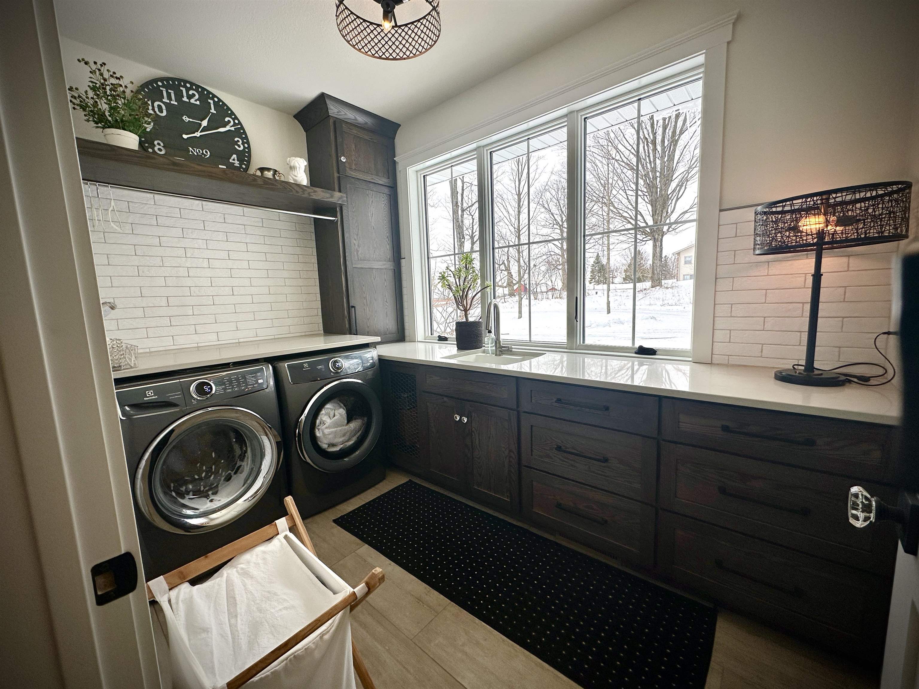 6050 W CASSIDY DRIVE, Wausau, Wisconsin 54401, 5 Bedrooms Bedrooms, ,3 BathroomsBathrooms,Residential,For Sale,6050 W CASSIDY DRIVE,22601212