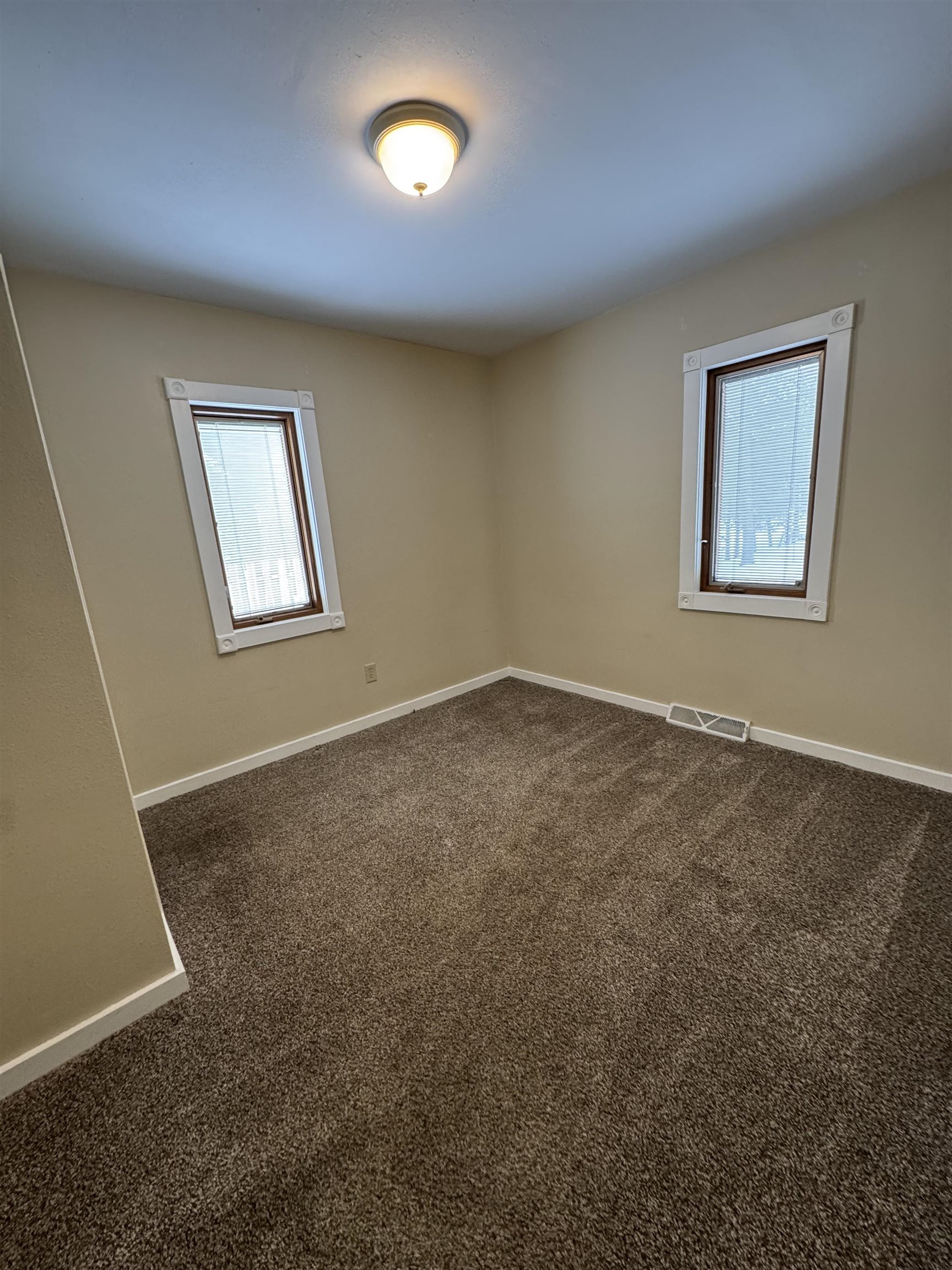 5708 S BIRCH LANE, Weston, Wisconsin 54476, 2 Bedrooms Bedrooms, ,1 BathroomBathrooms,Residential,For Sale,5708 S BIRCH LANE,22601213