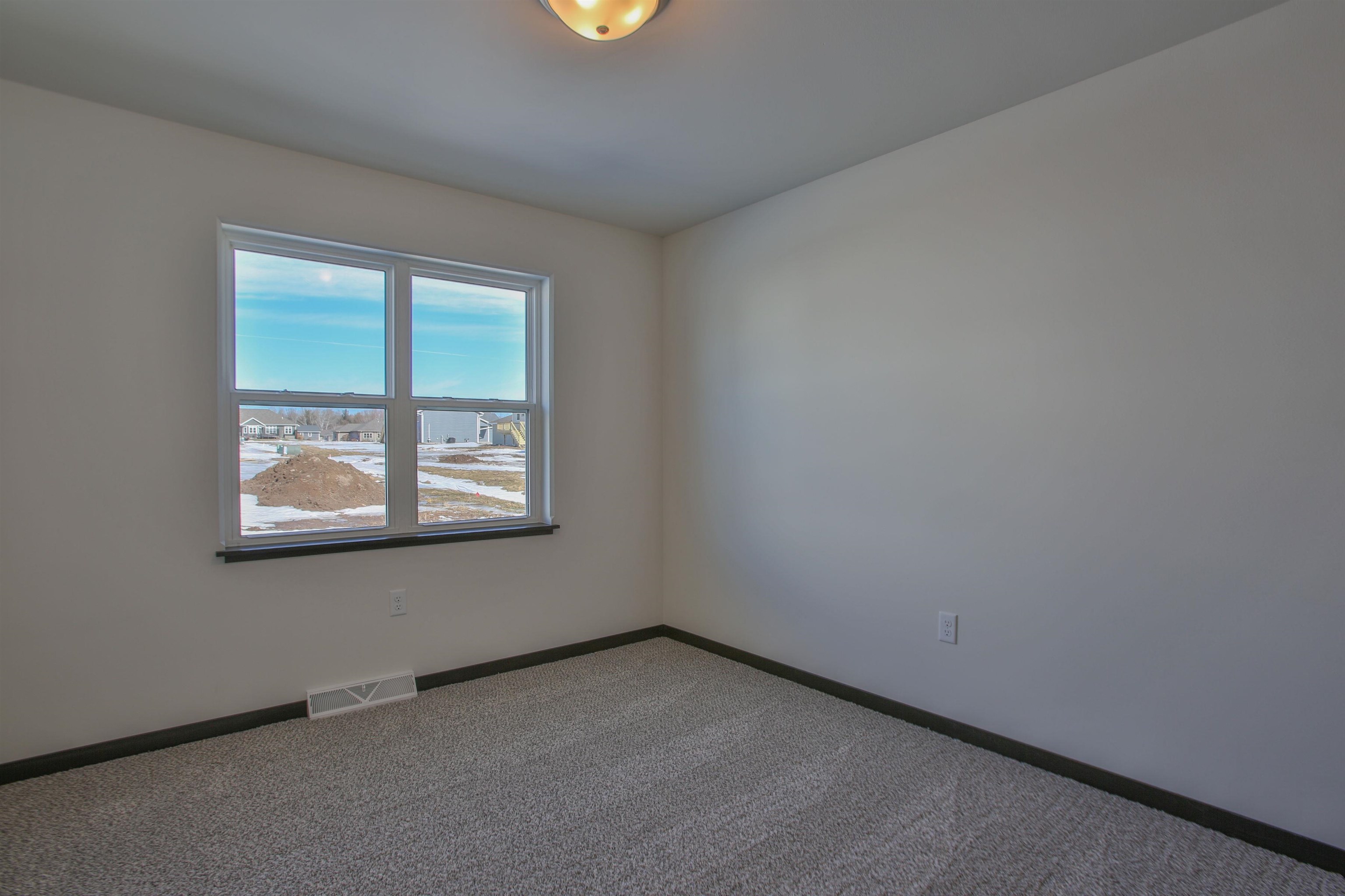 1503 E 23RD STREET, Marshfield, Wisconsin 54449, 2 Bedrooms Bedrooms, ,2 BathroomsBathrooms,Residential,For Sale,1503 E 23RD STREET,22601217