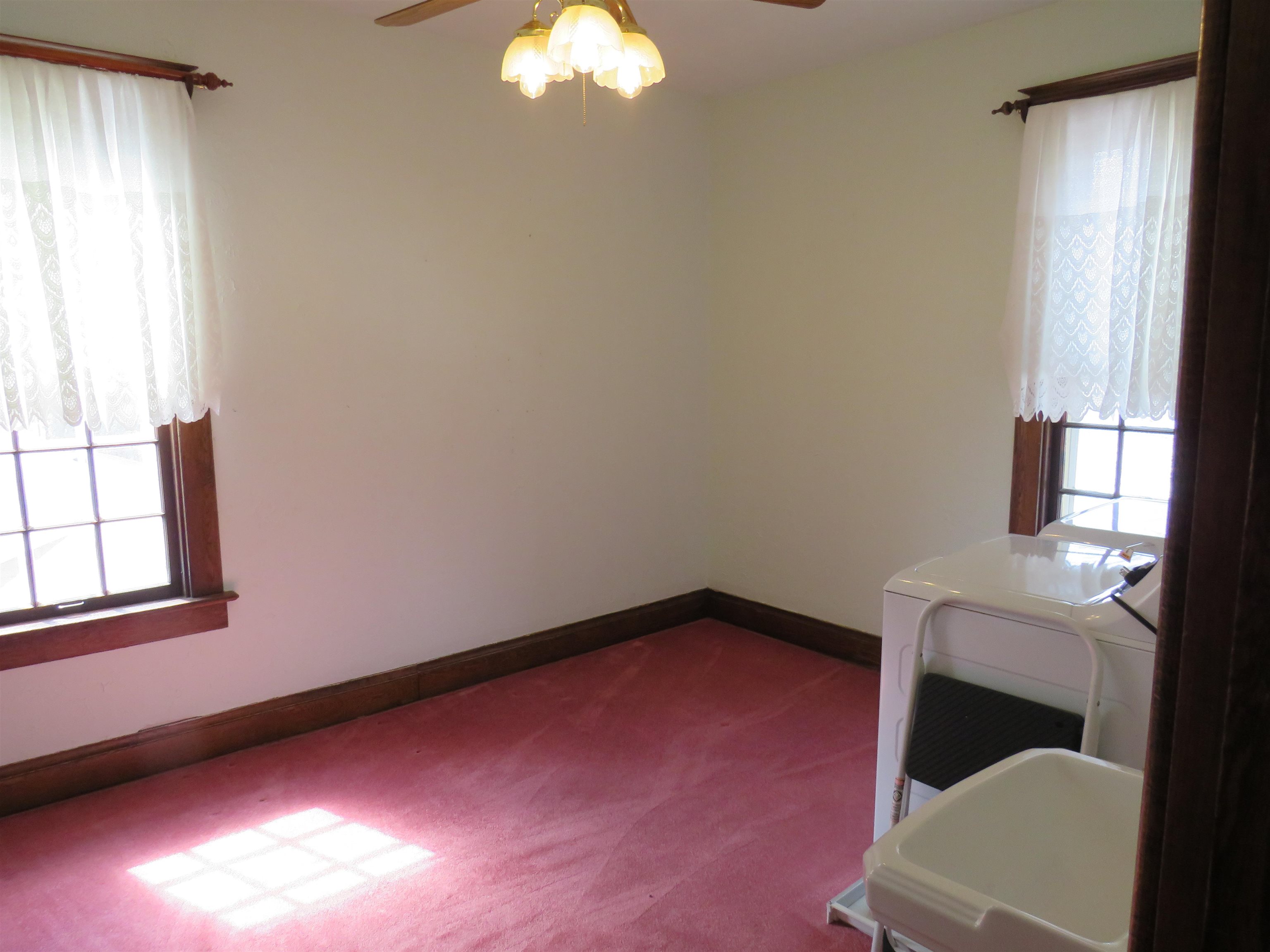 709 1ST AVENUE, Antigo, Wisconsin 54409, 3 Bedrooms Bedrooms, ,1 BathroomBathrooms,Residential,For Sale,709 1ST AVENUE,22601221