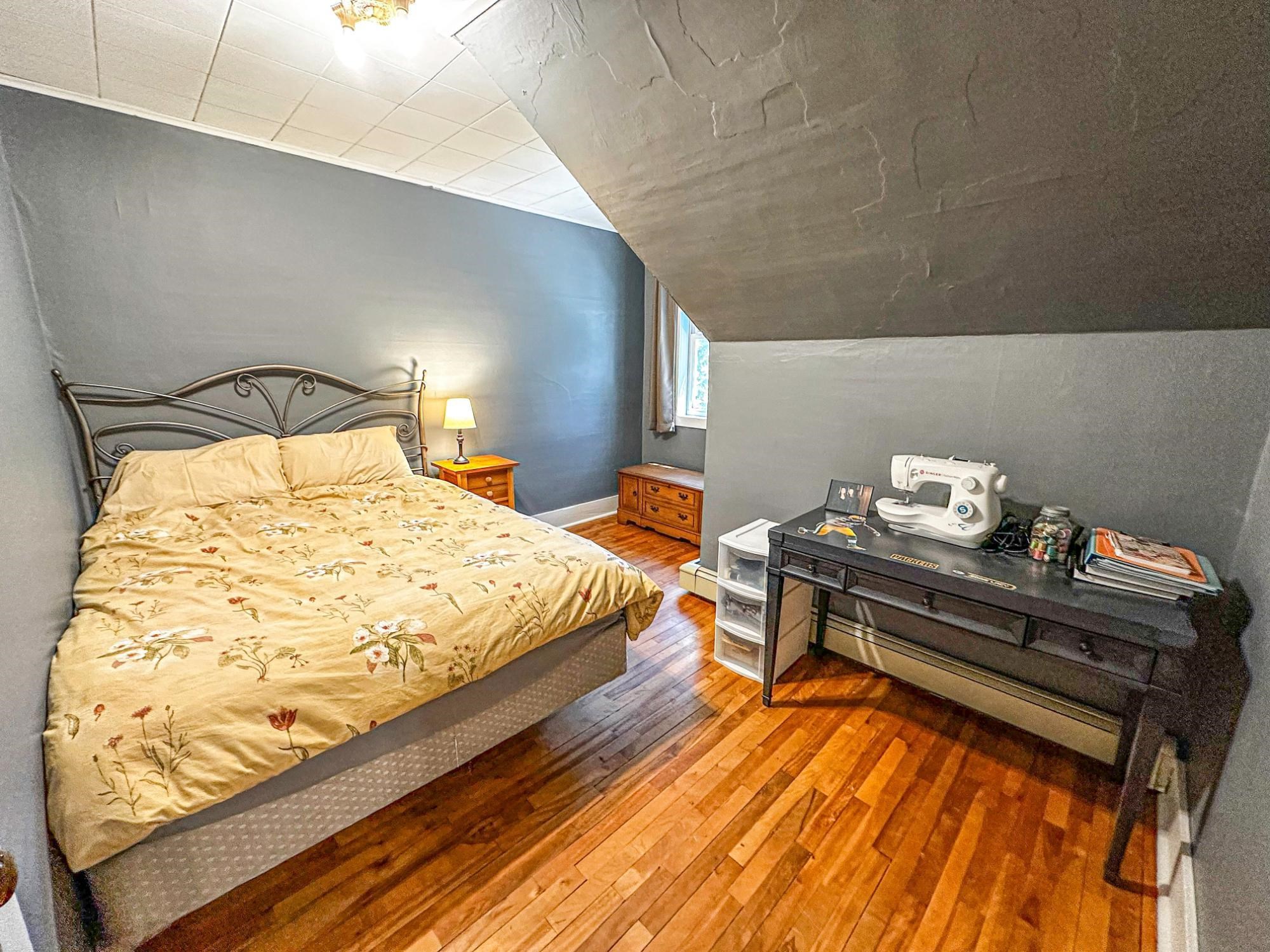 421 N 2ND AVENUE, Park Falls, Wisconsin 54552, 5 Bedrooms Bedrooms, ,2 BathroomsBathrooms,Residential,For Sale,421 N 2ND AVENUE,22601223