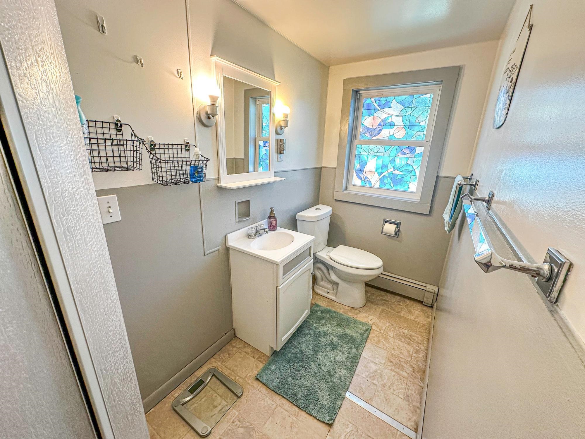 421 N 2ND AVENUE, Park Falls, Wisconsin 54552, 5 Bedrooms Bedrooms, ,2 BathroomsBathrooms,Residential,For Sale,421 N 2ND AVENUE,22601223