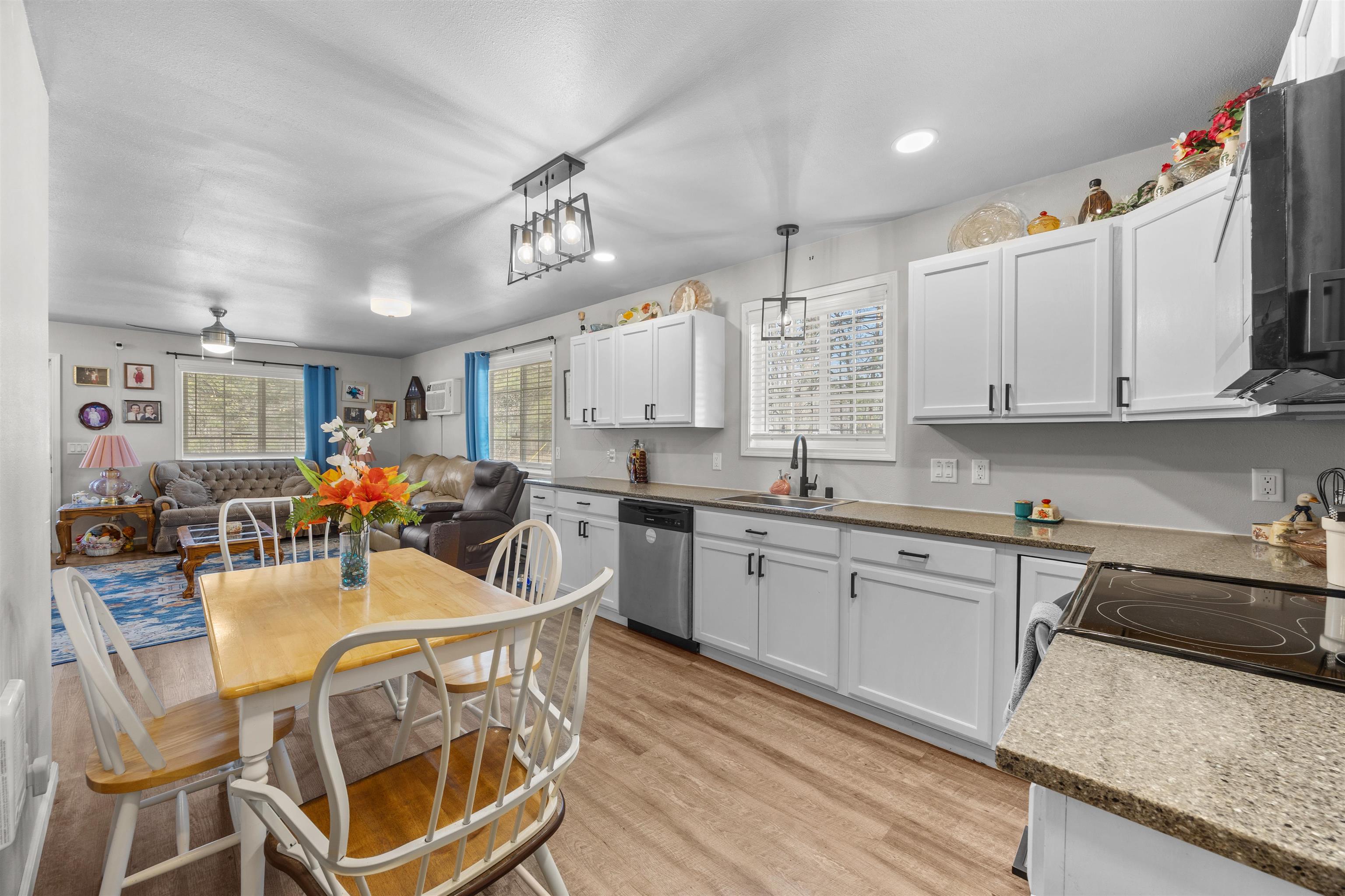 500 JOHNS DRIVE, Stevens Point, Wisconsin 54481, 2 Bedrooms Bedrooms, ,1 BathroomBathrooms,Residential,For Sale,500 JOHNS DRIVE,22601227