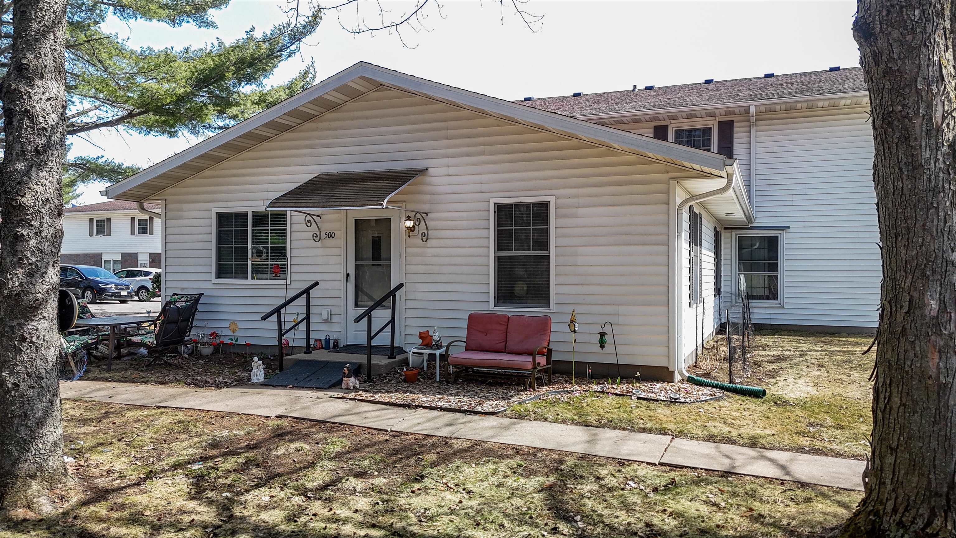 500 JOHNS DRIVE, Stevens Point, Wisconsin 54481, 2 Bedrooms Bedrooms, ,1 BathroomBathrooms,Residential,For Sale,500 JOHNS DRIVE,22601227