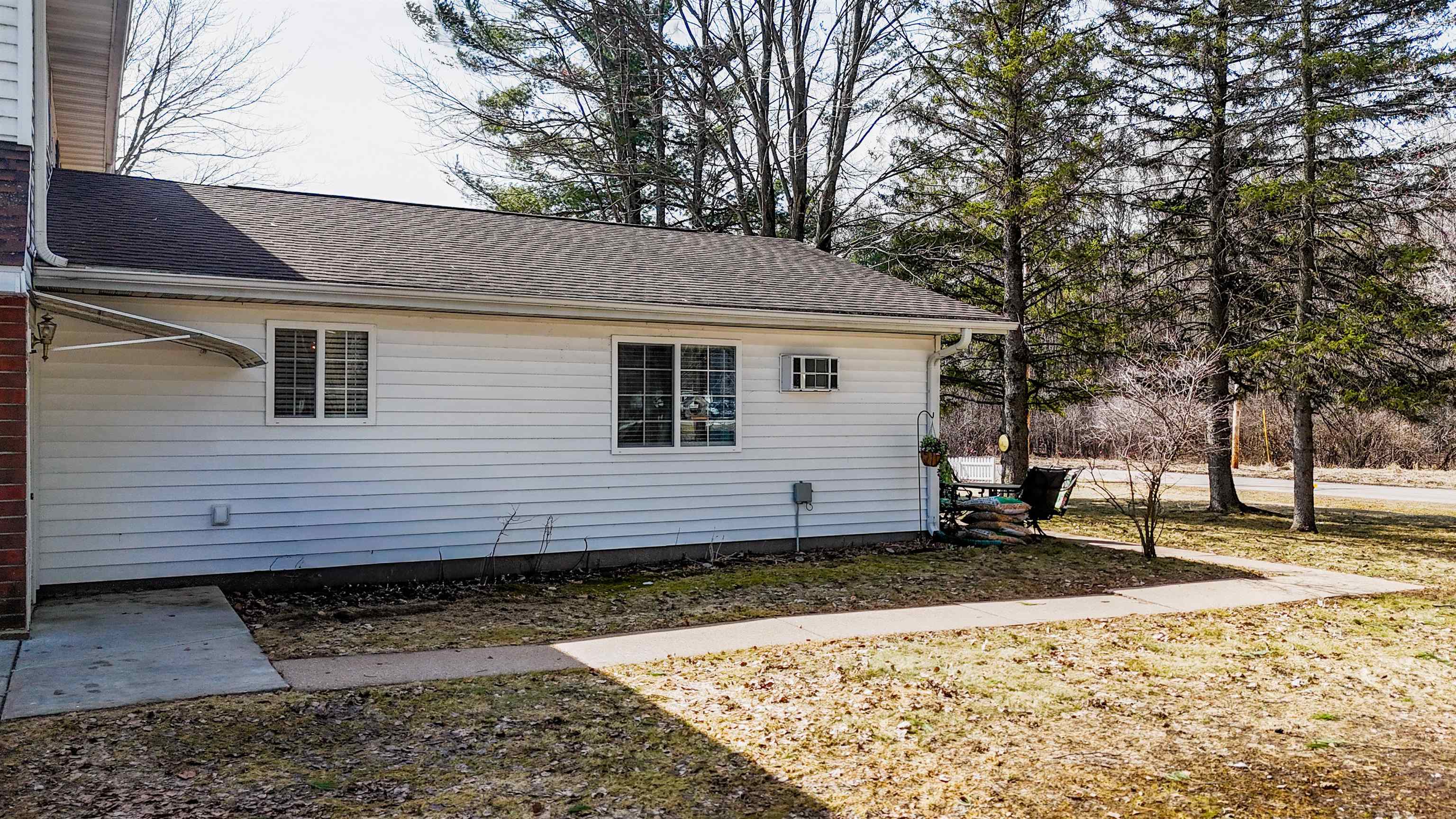 500 JOHNS DRIVE, Stevens Point, Wisconsin 54481, 2 Bedrooms Bedrooms, ,1 BathroomBathrooms,Residential,For Sale,500 JOHNS DRIVE,22601227