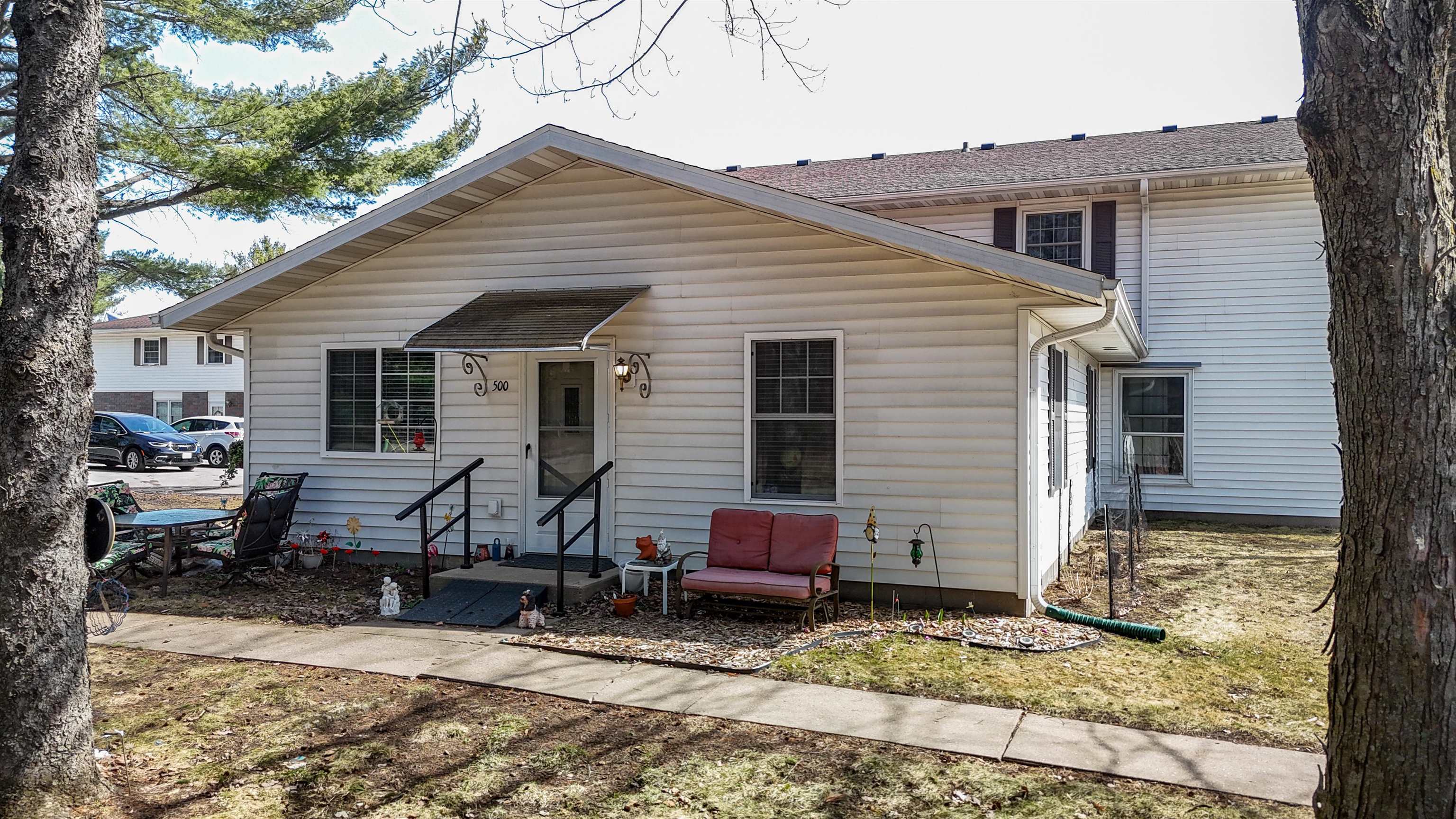 500 JOHNS DRIVE, Stevens Point, Wisconsin 54481, 2 Bedrooms Bedrooms, ,1 BathroomBathrooms,Residential,For Sale,500 JOHNS DRIVE,22601227
