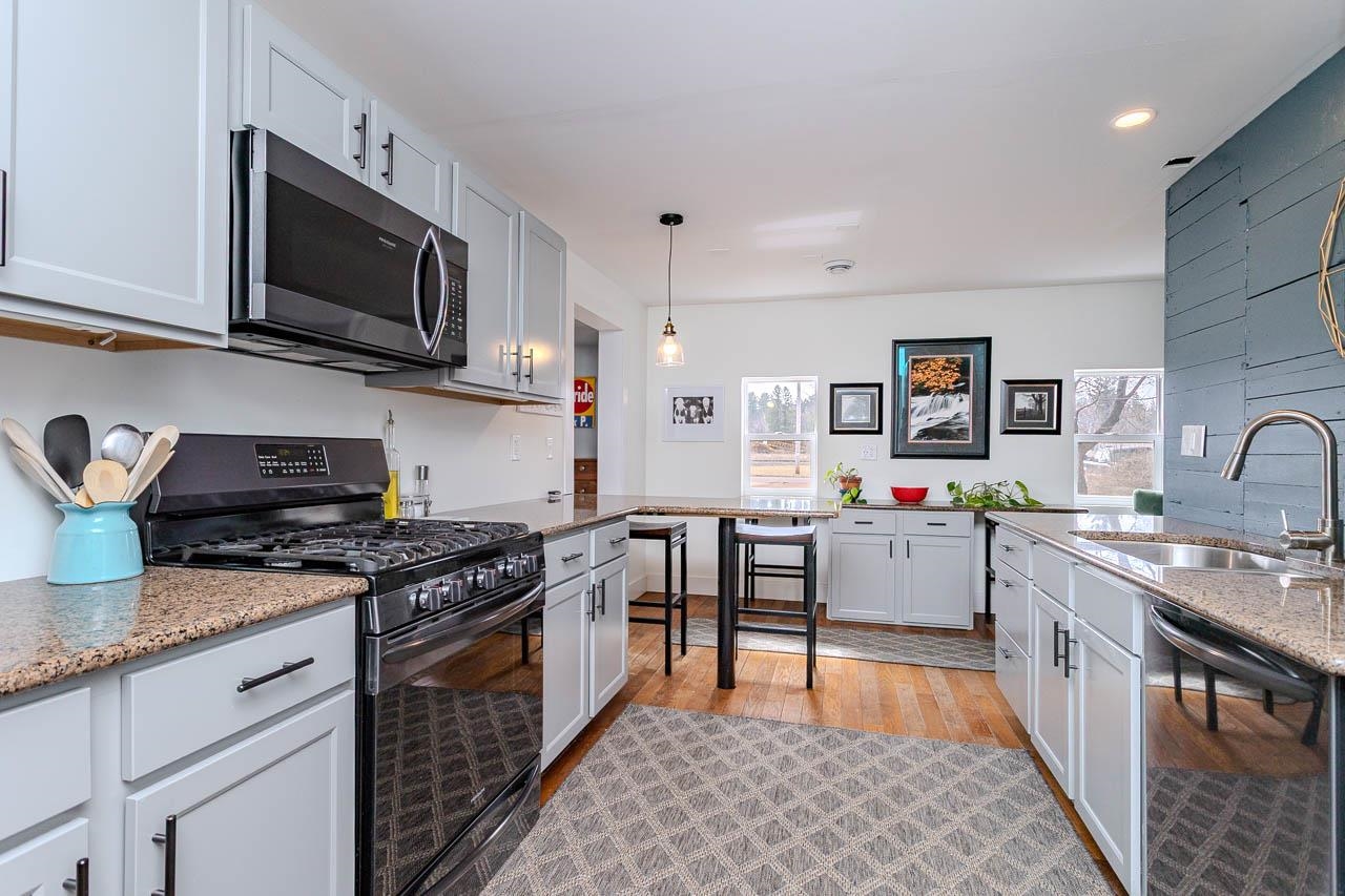 2410 STURDEVANT STREET, Merrill, Wisconsin 54452, 3 Bedrooms Bedrooms, ,1 BathroomBathrooms,Residential,For Sale,2410 STURDEVANT STREET,22601235