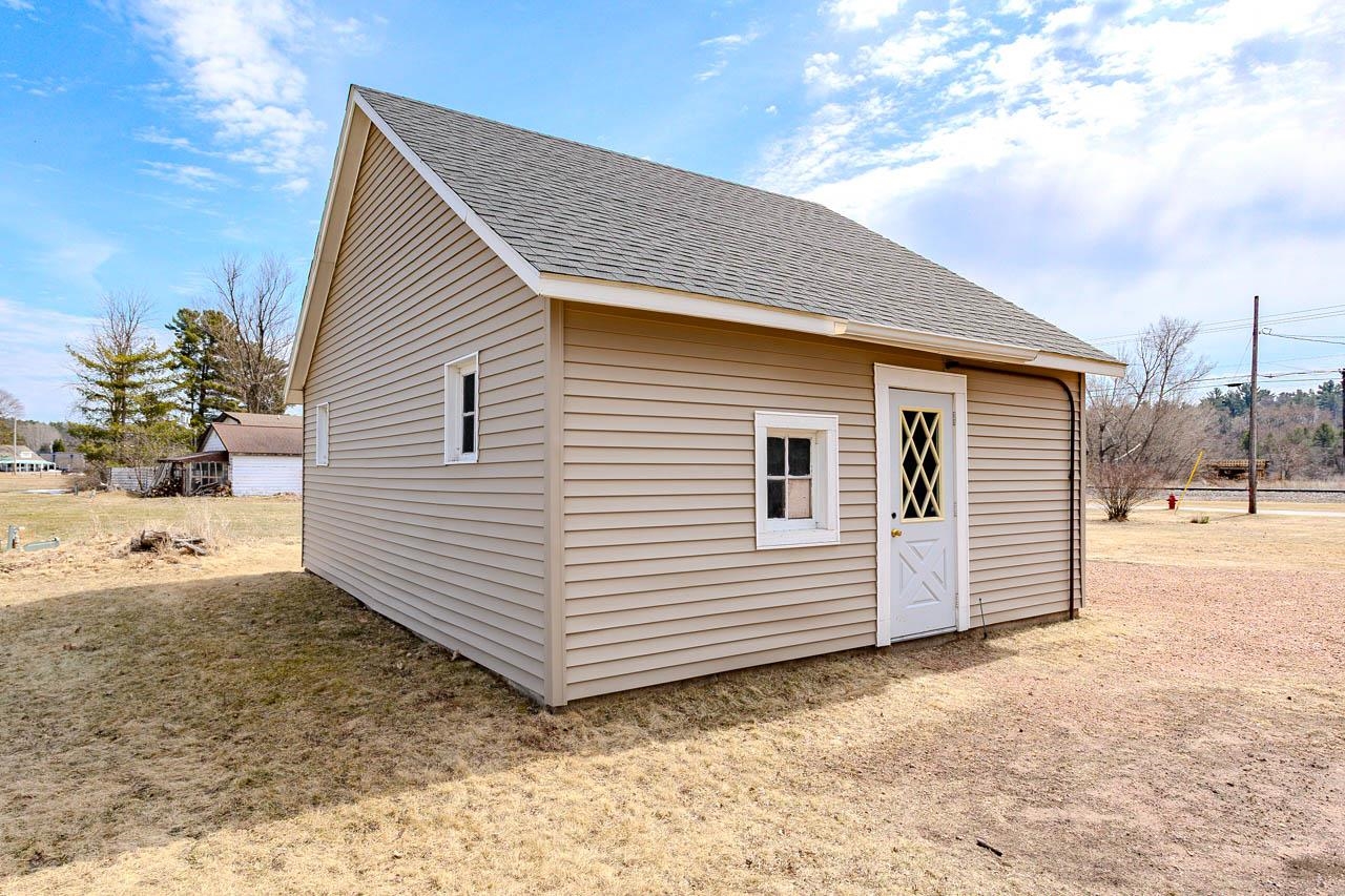 2410 STURDEVANT STREET, Merrill, Wisconsin 54452, 3 Bedrooms Bedrooms, ,1 BathroomBathrooms,Residential,For Sale,2410 STURDEVANT STREET,22601235
