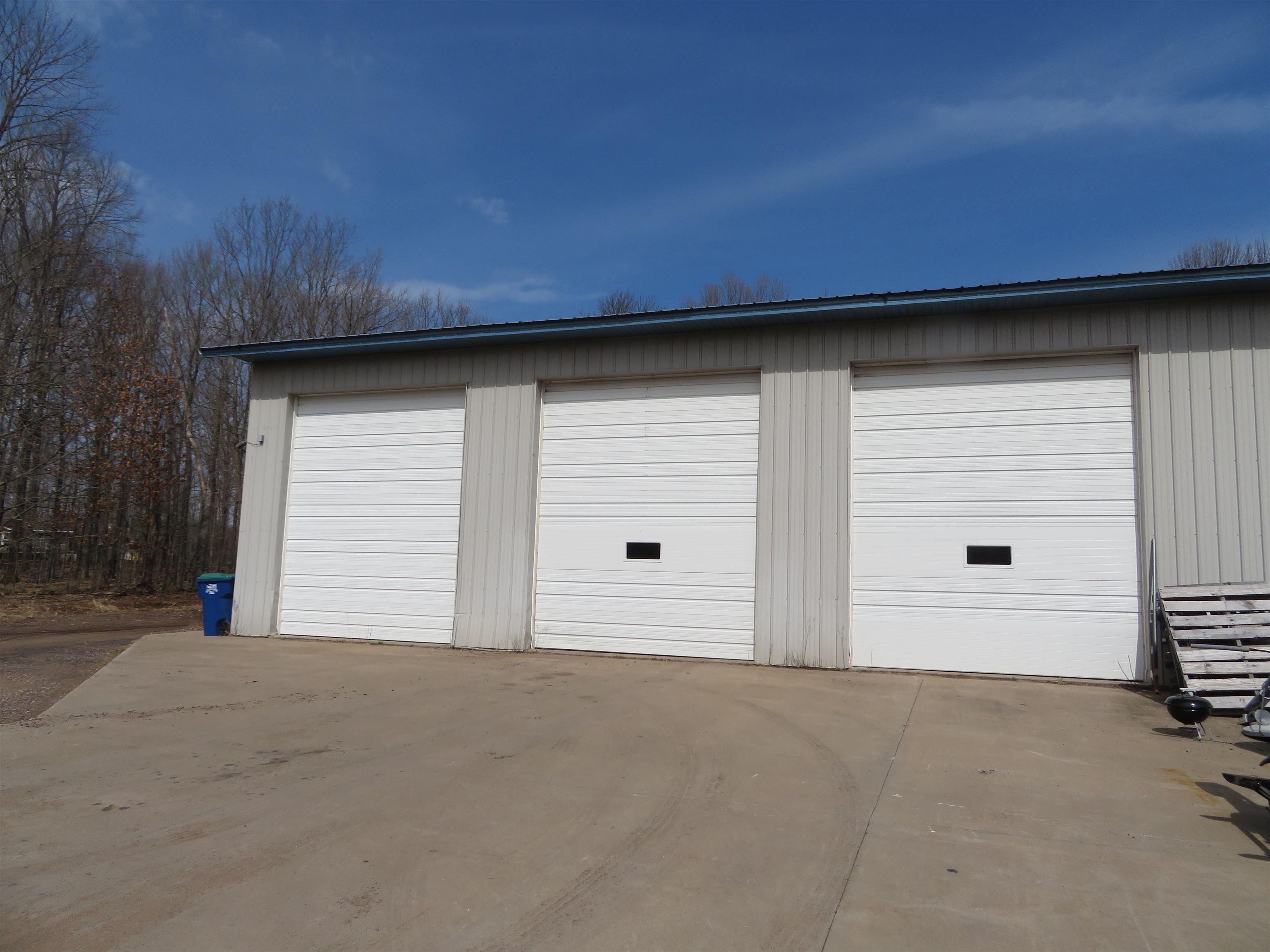 W9867 STATE HIGHWAY 64 WEST, Merrill, Wisconsin 54452, ,Commercial/industrial,For Sale,W9867 STATE HIGHWAY 64 WEST,22601237