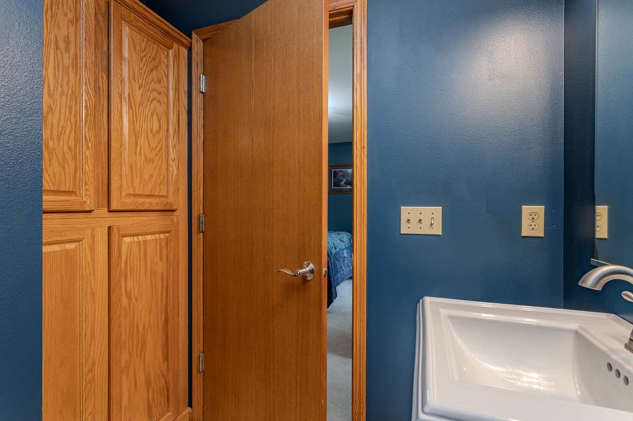 210 PEGGY LANE, Rothschild, Wisconsin 54474, 3 Bedrooms Bedrooms, ,3 BathroomsBathrooms,Residential,For Sale,210 PEGGY LANE,22601238