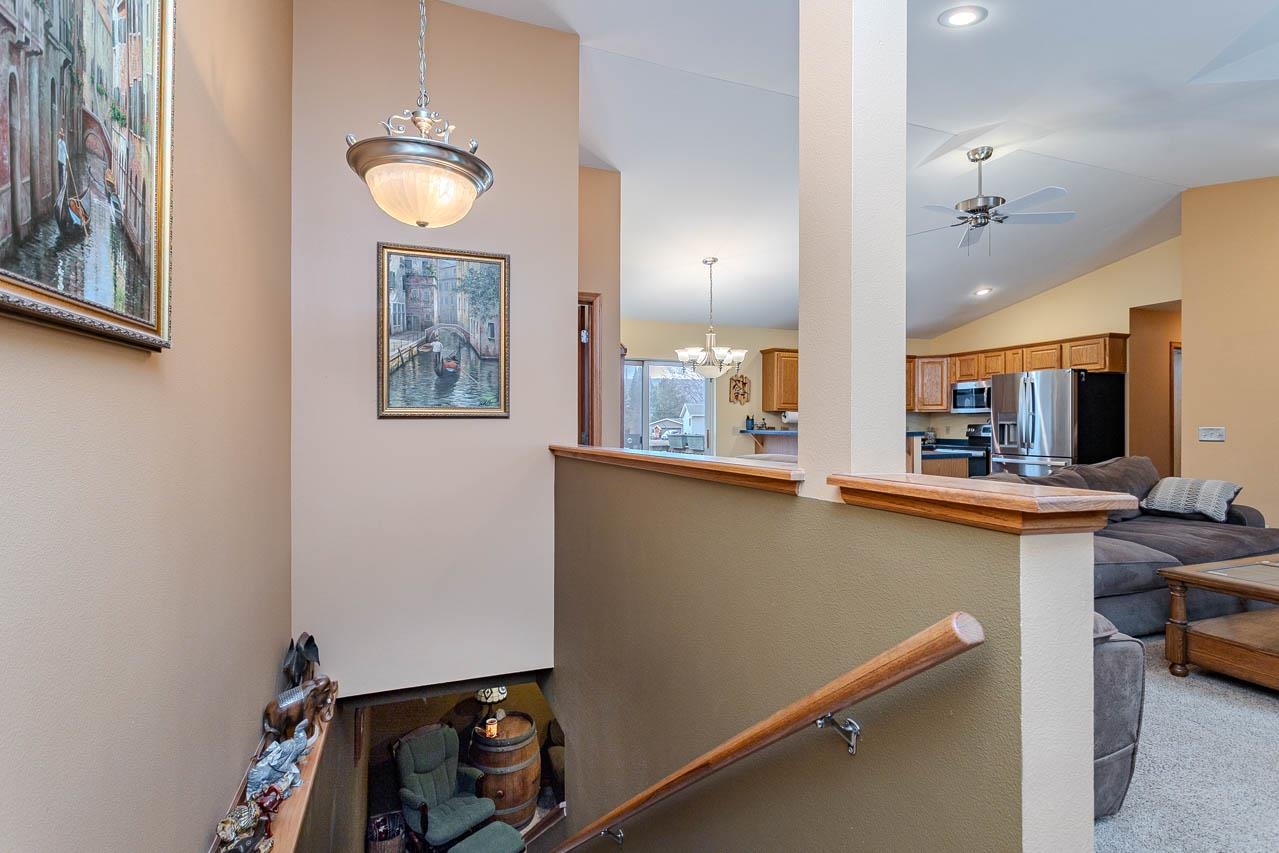 210 PEGGY LANE, Rothschild, Wisconsin 54474, 3 Bedrooms Bedrooms, ,3 BathroomsBathrooms,Residential,For Sale,210 PEGGY LANE,22601238
