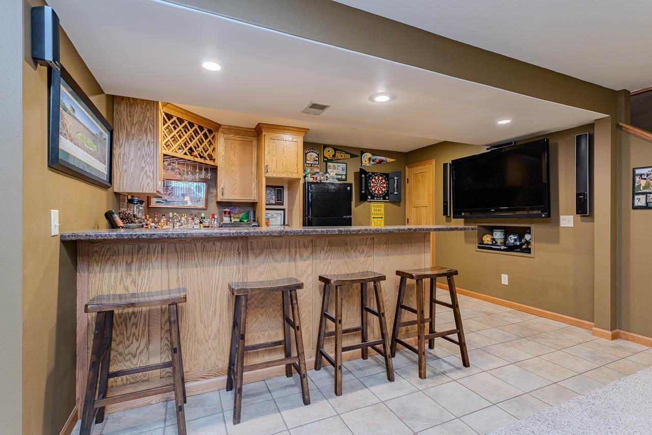210 PEGGY LANE, Rothschild, Wisconsin 54474, 3 Bedrooms Bedrooms, ,3 BathroomsBathrooms,Residential,For Sale,210 PEGGY LANE,22601238