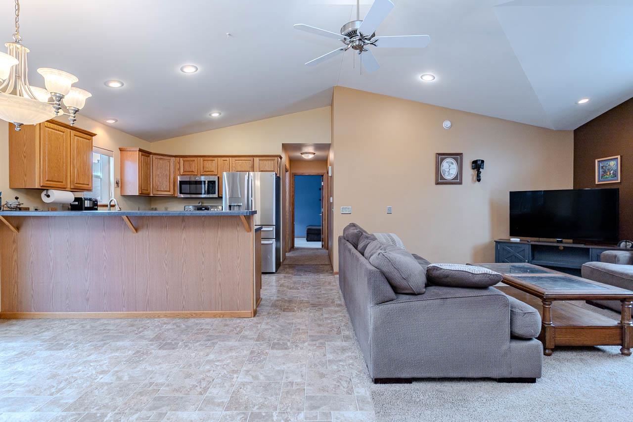 210 PEGGY LANE, Rothschild, Wisconsin 54474, 3 Bedrooms Bedrooms, ,3 BathroomsBathrooms,Residential,For Sale,210 PEGGY LANE,22601238