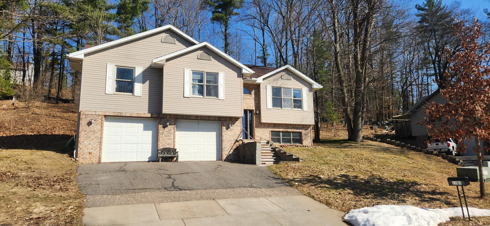 1606 MEADOWVIEW ROAD, Wausau, Wisconsin 54403, 3 Bedrooms Bedrooms, ,3 BathroomsBathrooms,Residential,For Sale,1606 MEADOWVIEW ROAD,22601239