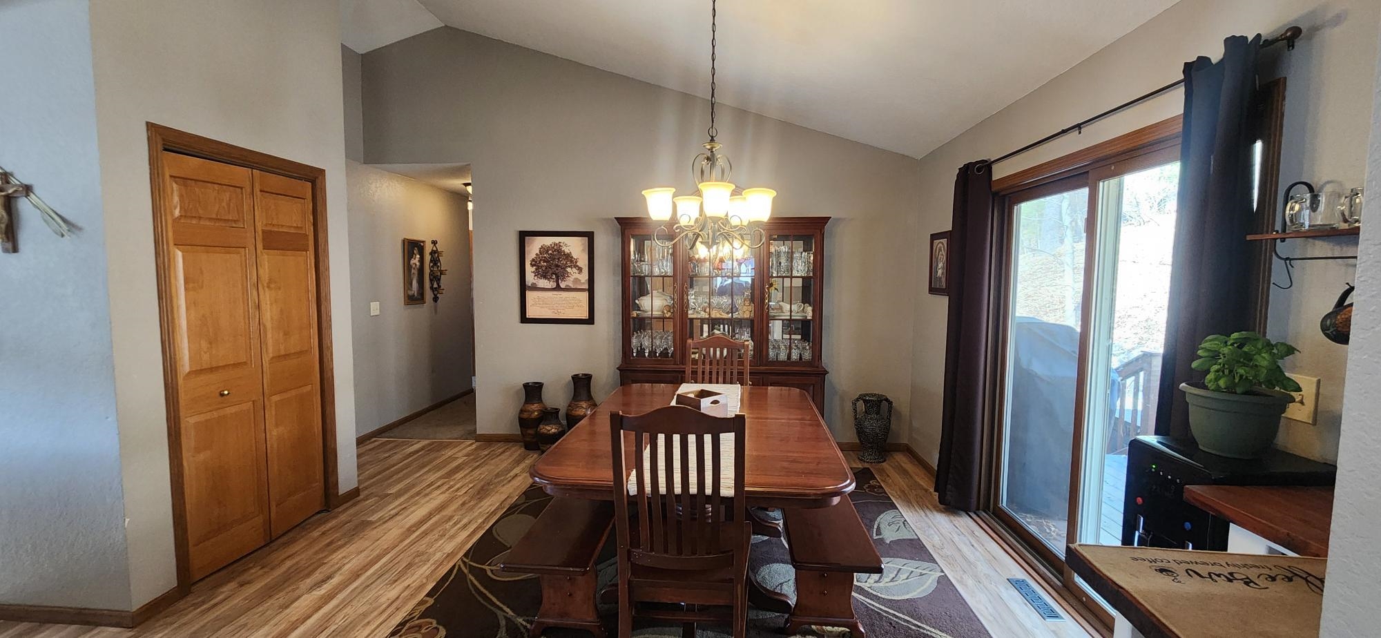 1606 MEADOWVIEW ROAD, Wausau, Wisconsin 54403, 3 Bedrooms Bedrooms, ,3 BathroomsBathrooms,Residential,For Sale,1606 MEADOWVIEW ROAD,22601239