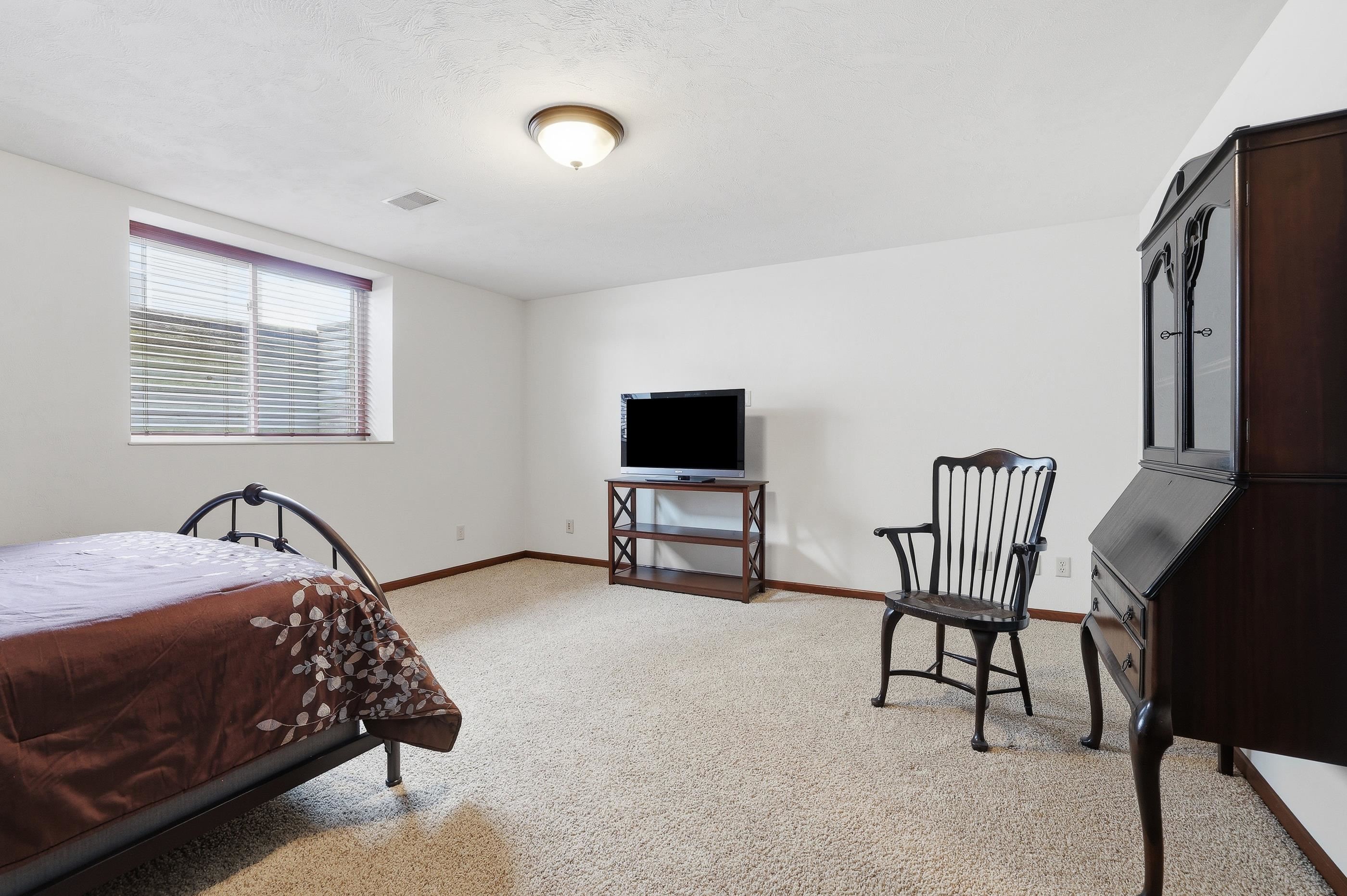 5464 WINDY DRIVE, Stevens Point, Wisconsin 54482, 3 Bedrooms Bedrooms, ,3 BathroomsBathrooms,Residential,For Sale,5464 WINDY DRIVE,22601241