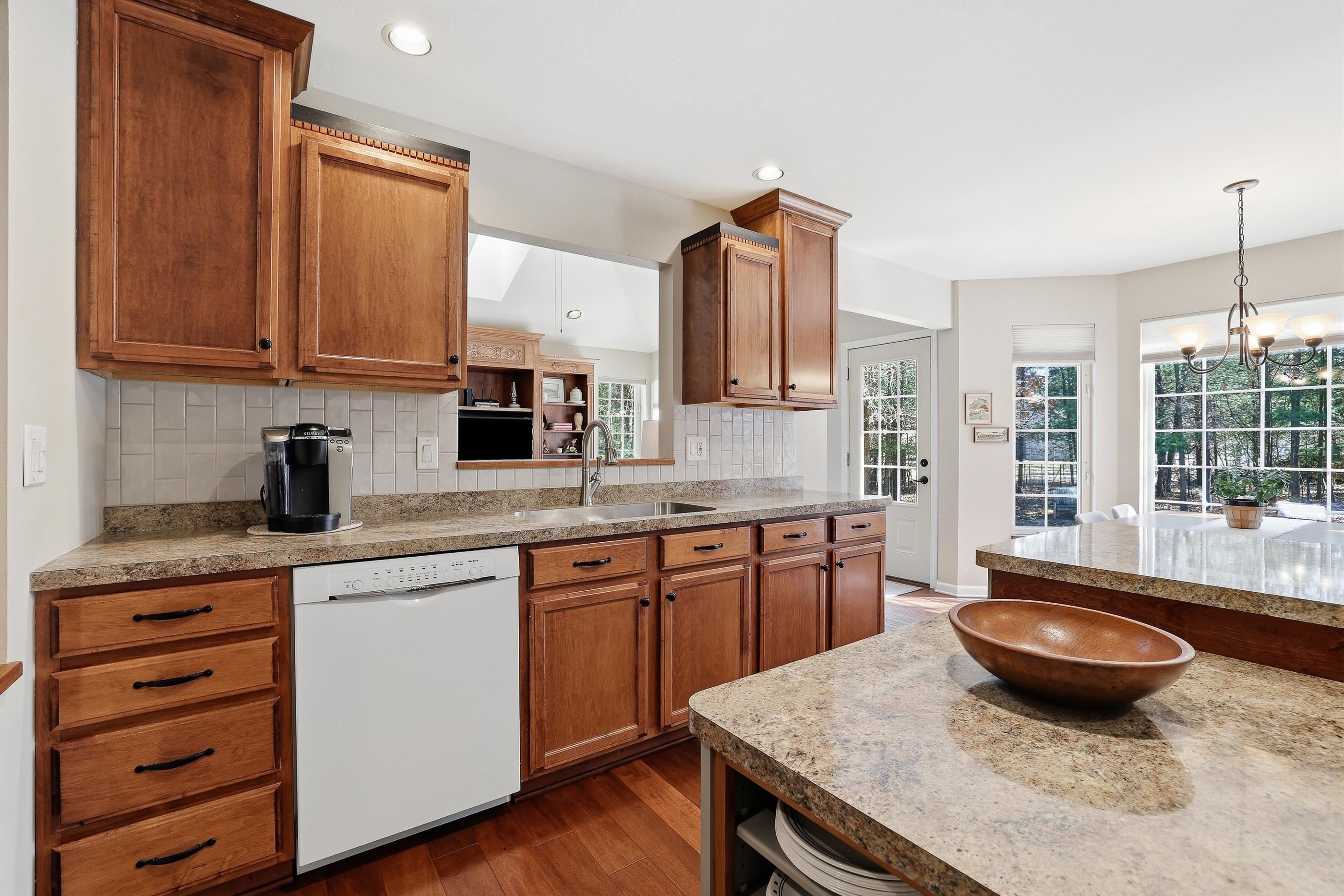 3241 PARKWOOD DRIVE, Stevens Point, Wisconsin 54481, 3 Bedrooms Bedrooms, ,2 BathroomsBathrooms,Residential,For Sale,3241 PARKWOOD DRIVE,22601244