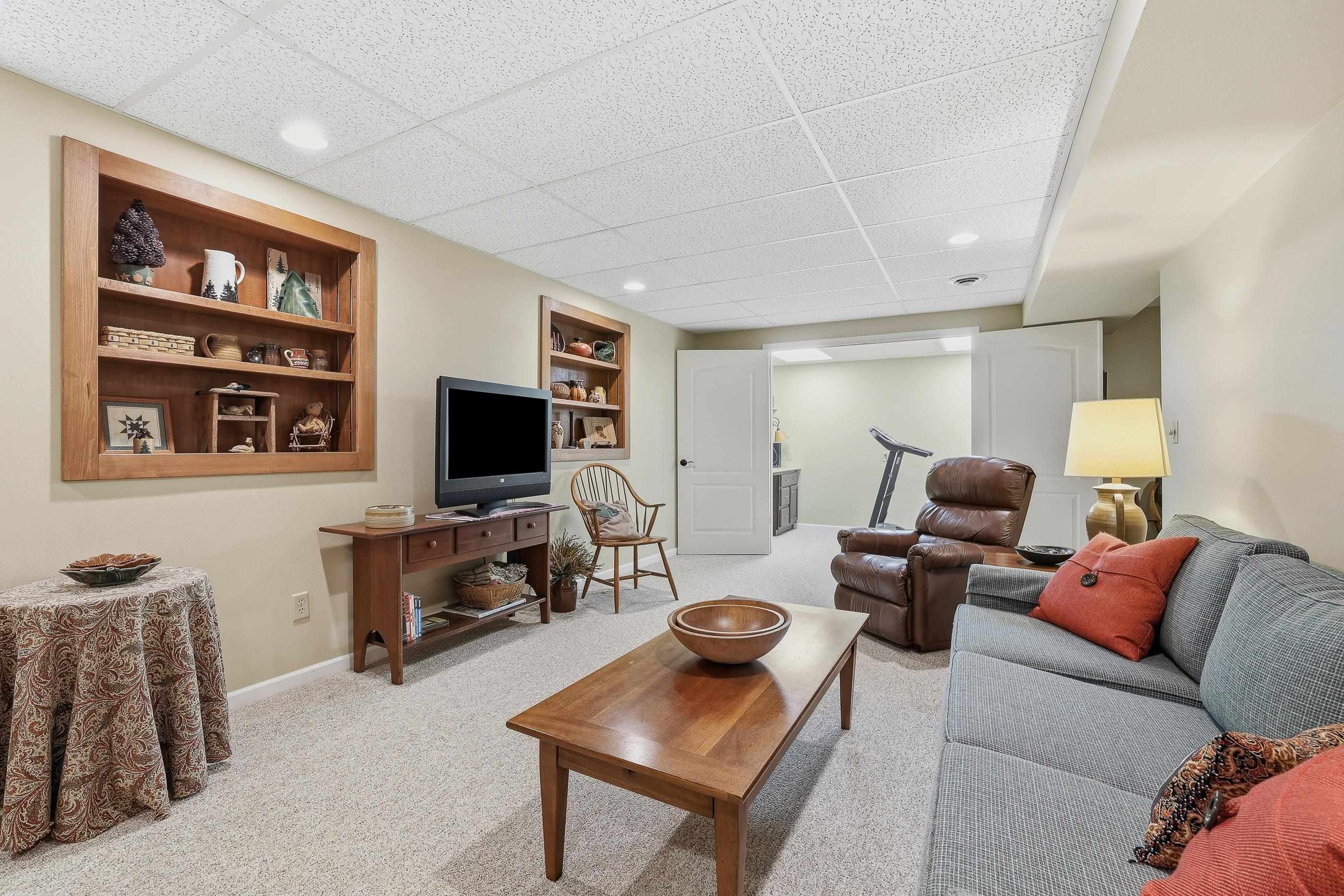 3241 PARKWOOD DRIVE, Stevens Point, Wisconsin 54481, 3 Bedrooms Bedrooms, ,2 BathroomsBathrooms,Residential,For Sale,3241 PARKWOOD DRIVE,22601244