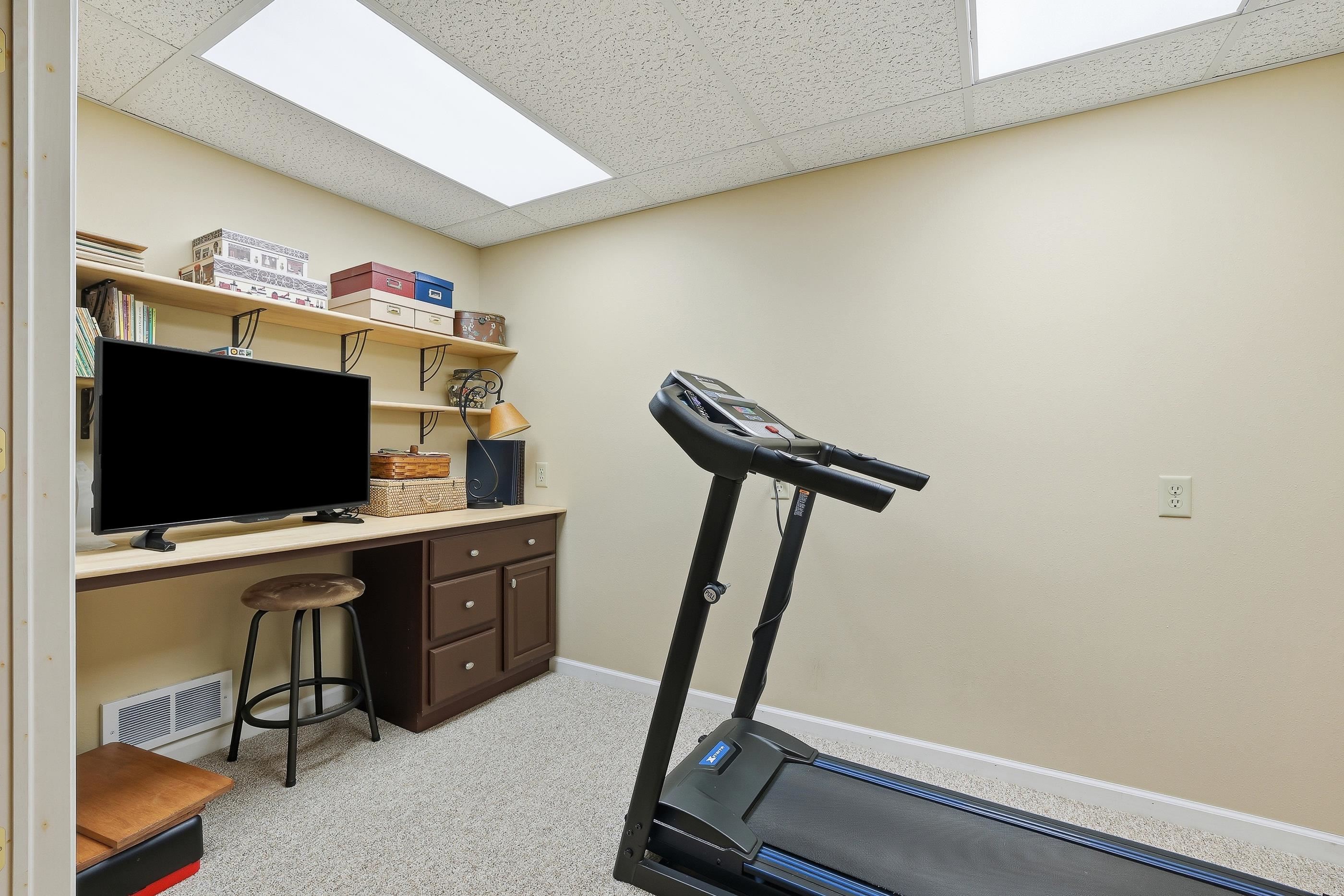 3241 PARKWOOD DRIVE, Stevens Point, Wisconsin 54481, 3 Bedrooms Bedrooms, ,2 BathroomsBathrooms,Residential,For Sale,3241 PARKWOOD DRIVE,22601244