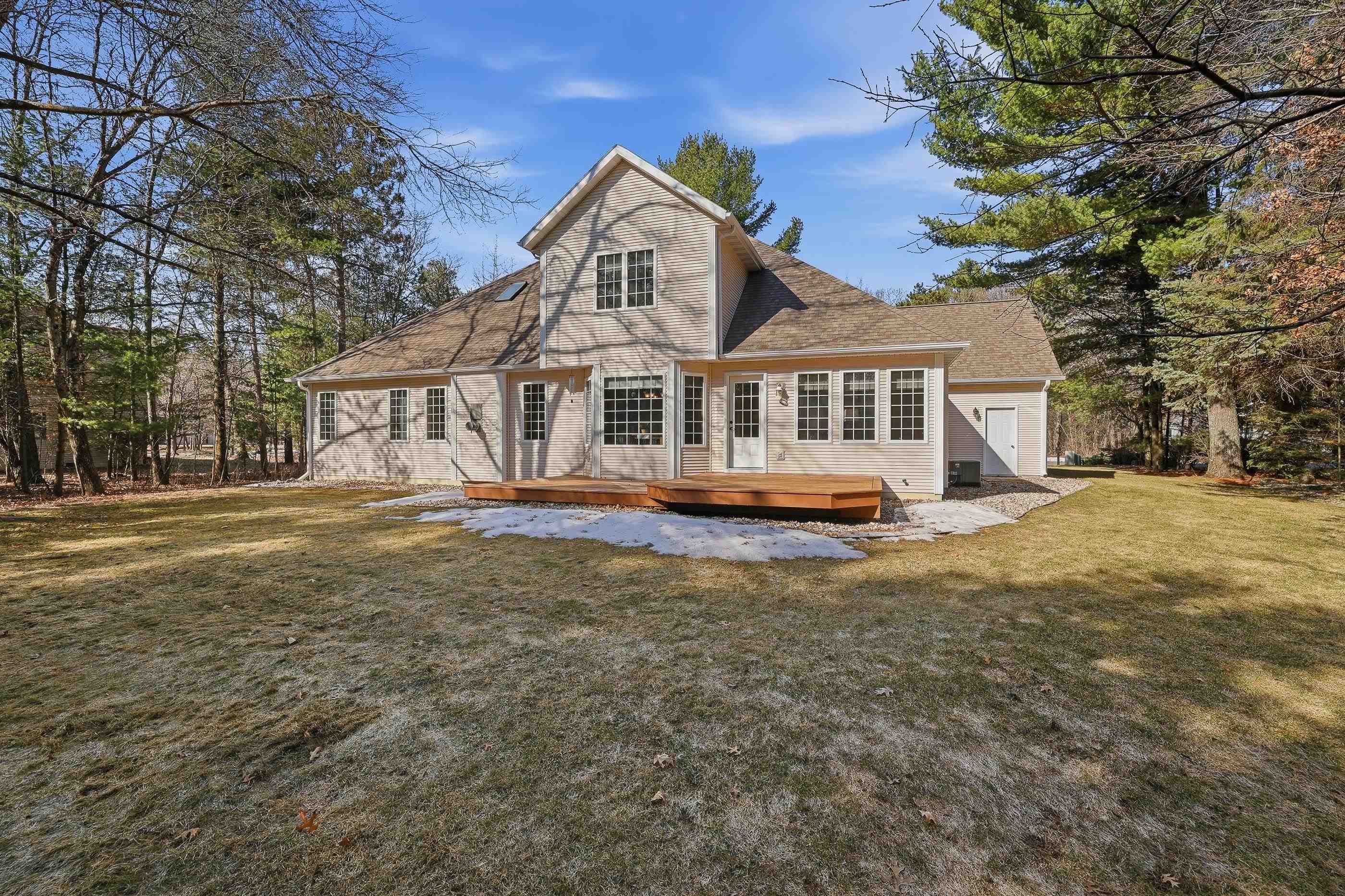 3241 PARKWOOD DRIVE, Stevens Point, Wisconsin 54481, 3 Bedrooms Bedrooms, ,2 BathroomsBathrooms,Residential,For Sale,3241 PARKWOOD DRIVE,22601244