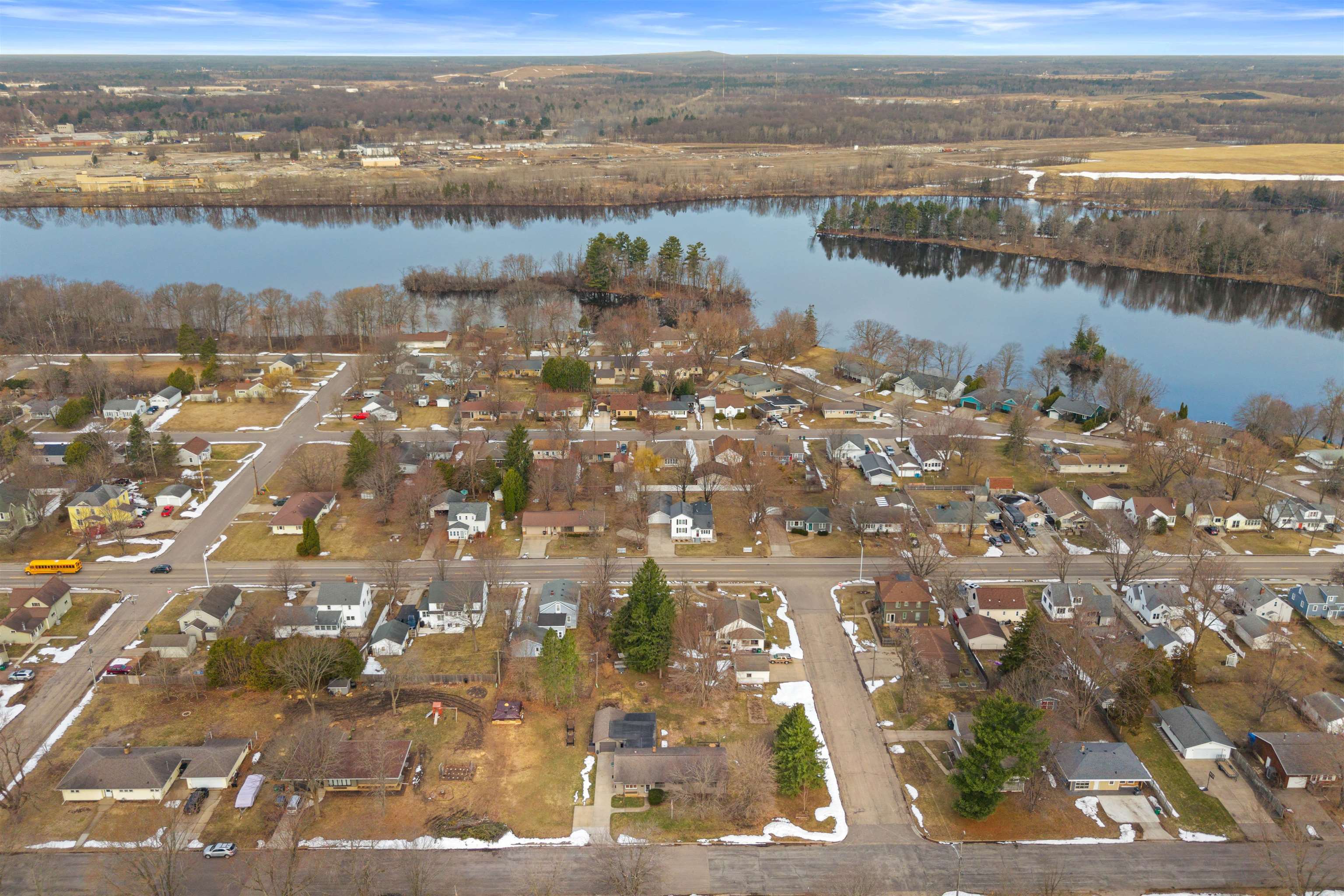 1761 2ND STREET NORTH, Wisconsin Rapids, Wisconsin 54494, 4 Bedrooms Bedrooms, ,3 BathroomsBathrooms,Residential,For Sale,1761 2ND STREET NORTH,22601245