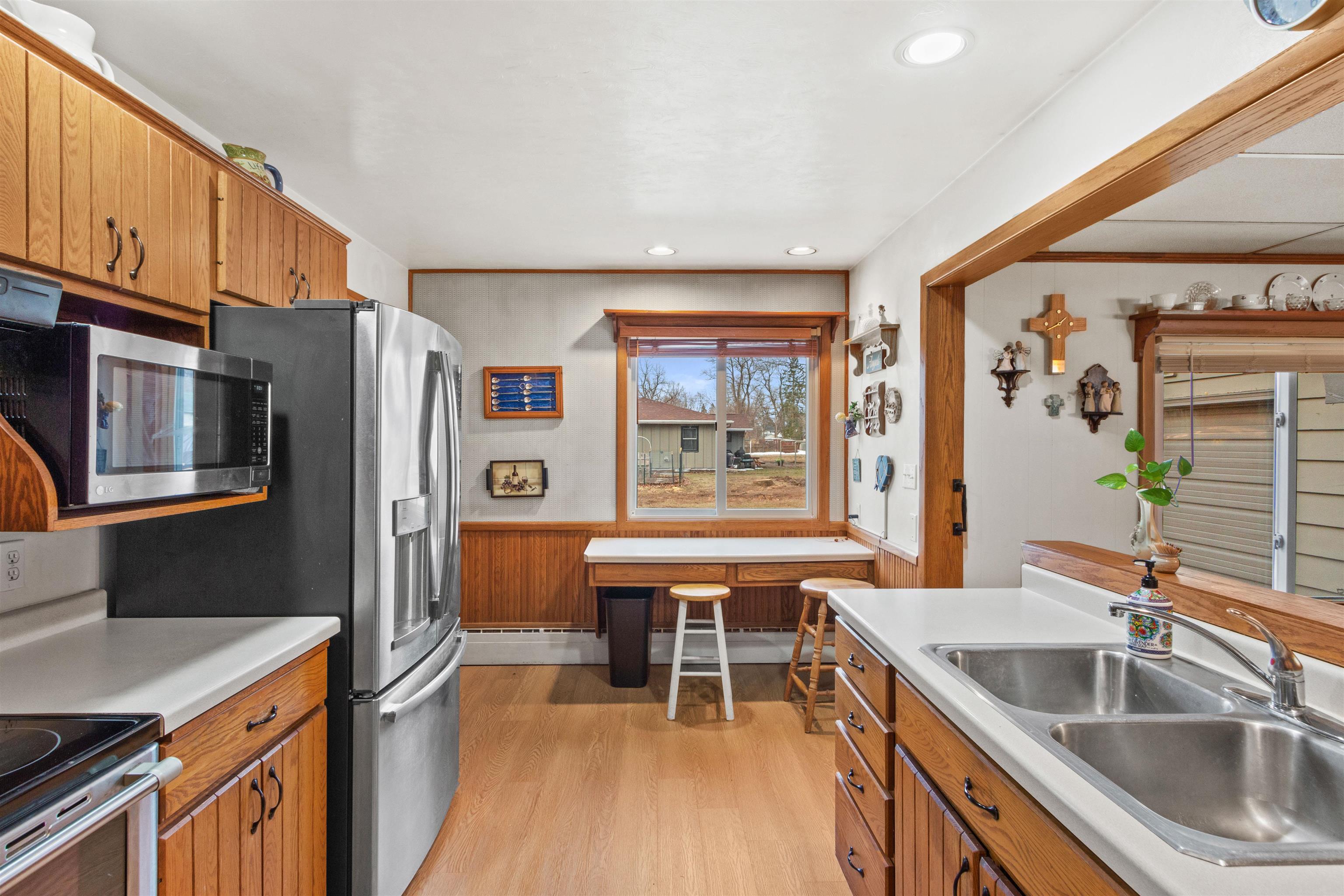 1761 2ND STREET NORTH, Wisconsin Rapids, Wisconsin 54494, 4 Bedrooms Bedrooms, ,3 BathroomsBathrooms,Residential,For Sale,1761 2ND STREET NORTH,22601245