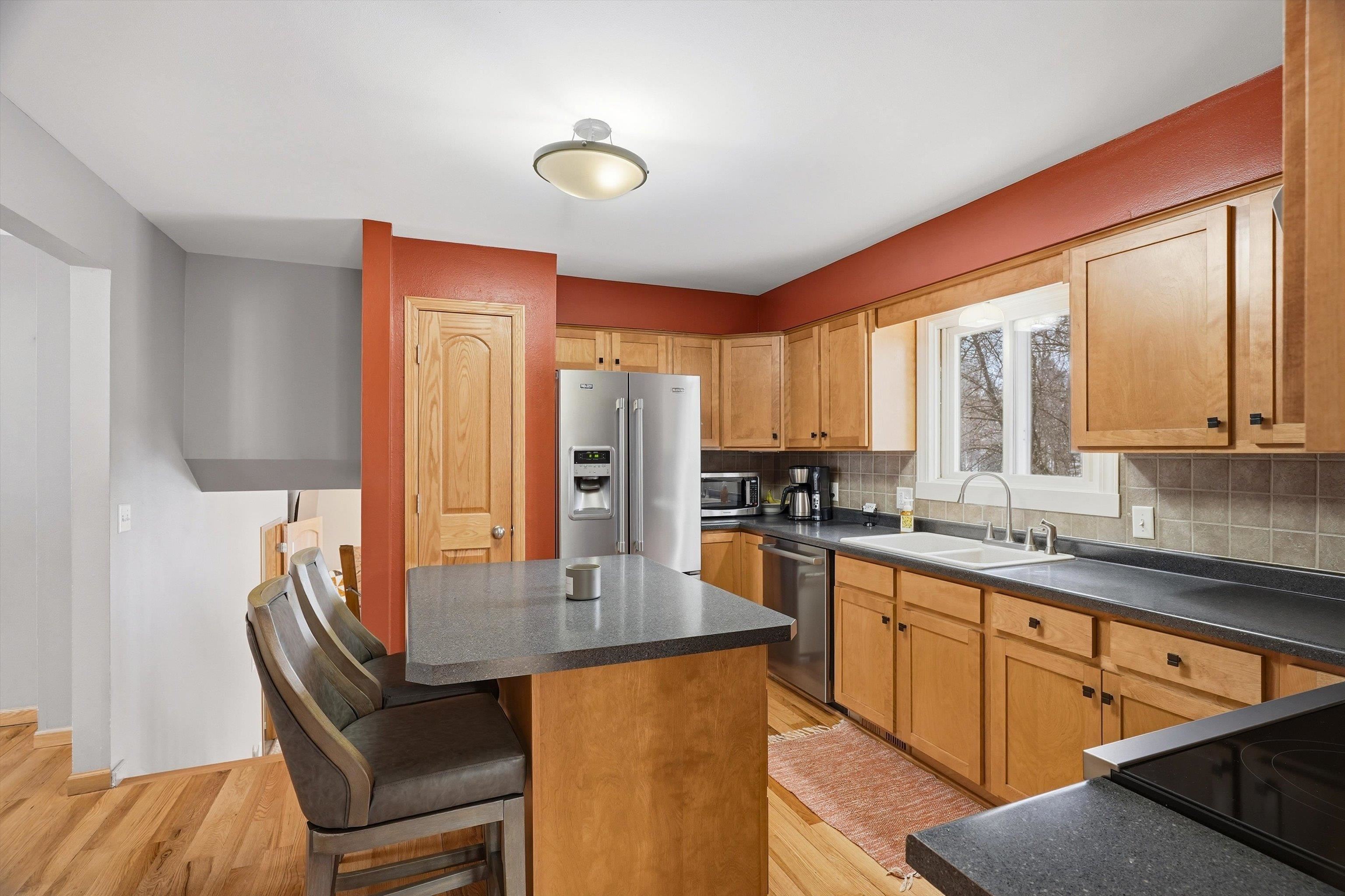 1611 N BROADWAY AVENUE, Marshfield, Wisconsin 54449, 4 Bedrooms Bedrooms, ,2 BathroomsBathrooms,Residential,For Sale,1611 N BROADWAY AVENUE,22601246