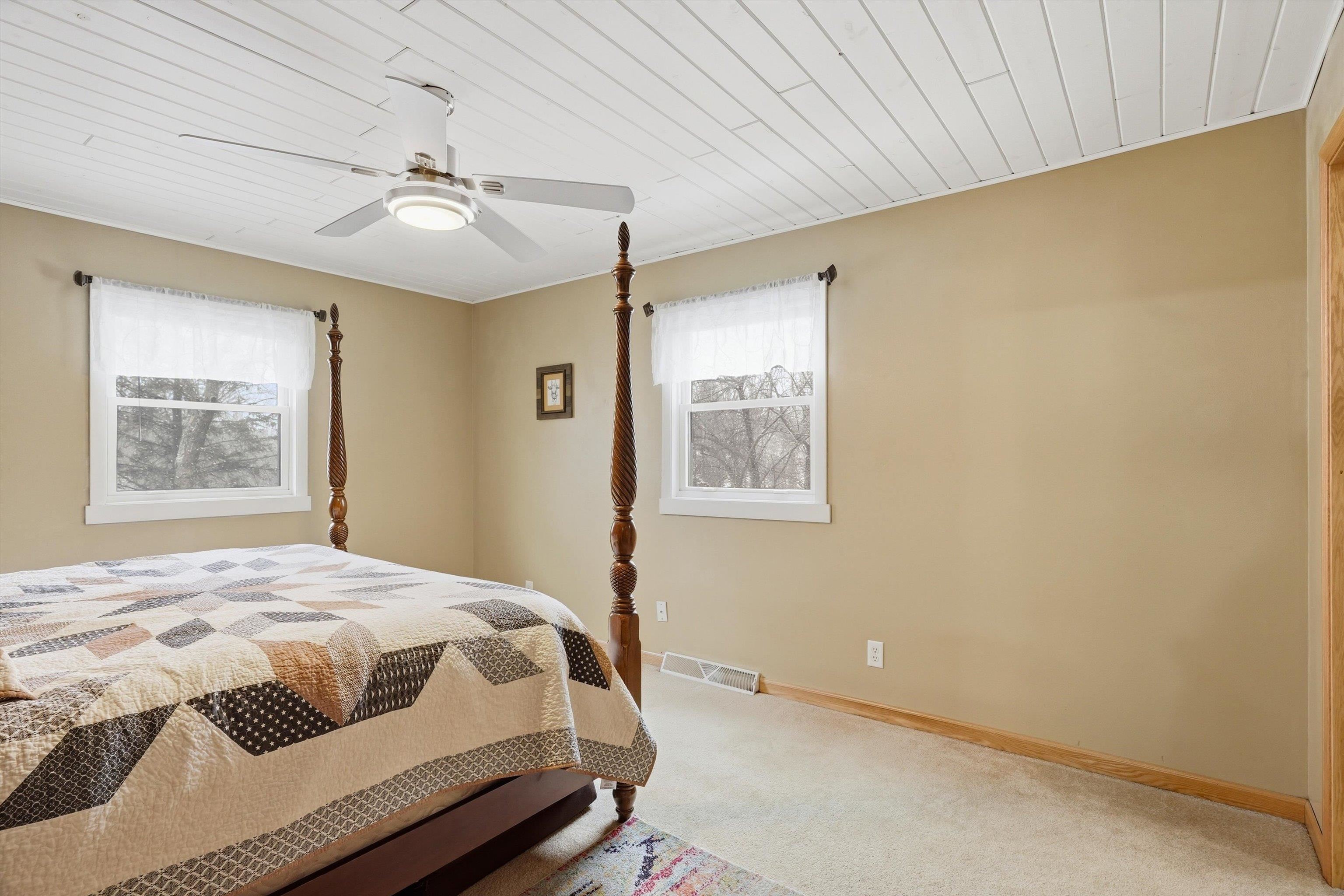 1611 N BROADWAY AVENUE, Marshfield, Wisconsin 54449, 4 Bedrooms Bedrooms, ,2 BathroomsBathrooms,Residential,For Sale,1611 N BROADWAY AVENUE,22601246