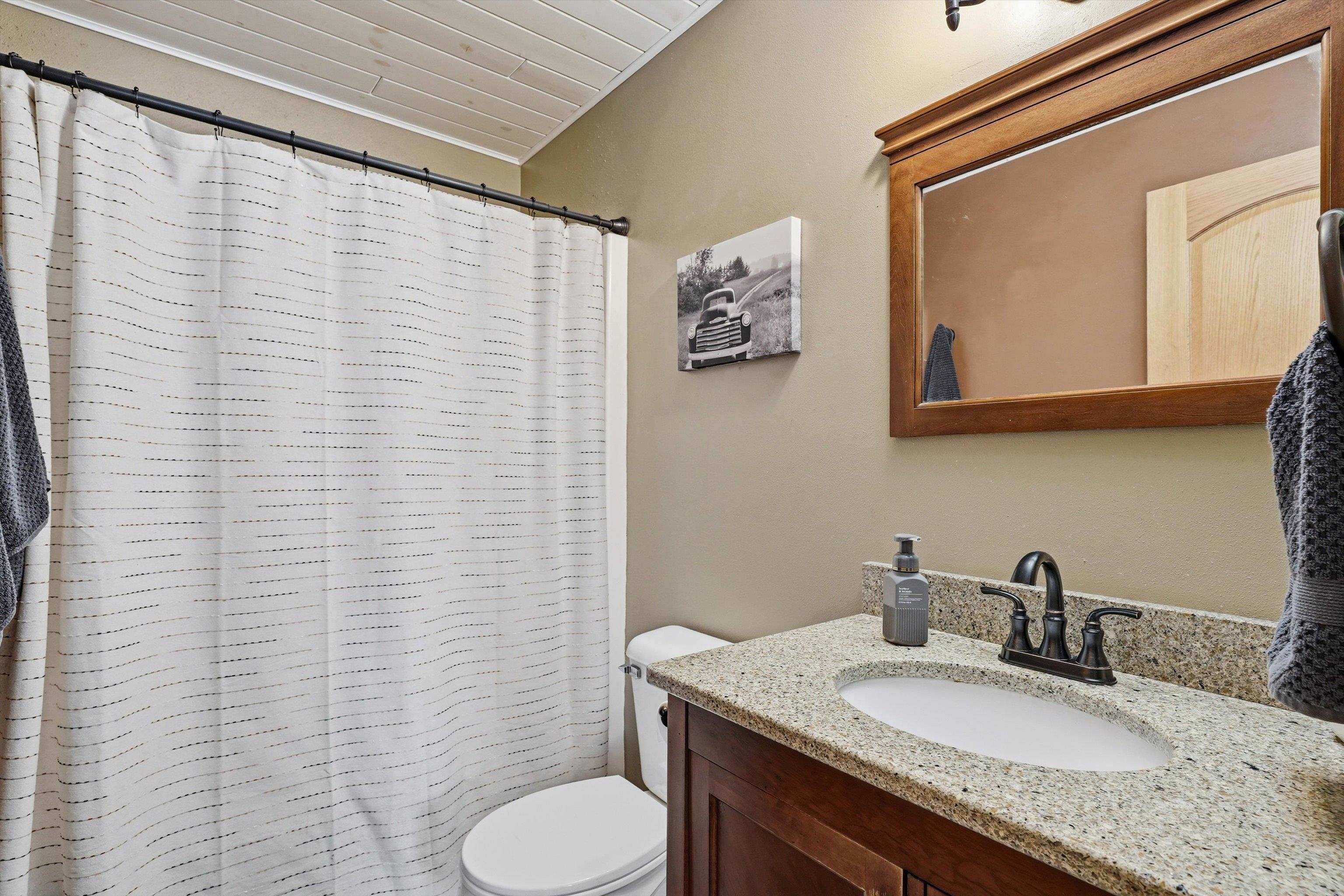 1611 N BROADWAY AVENUE, Marshfield, Wisconsin 54449, 4 Bedrooms Bedrooms, ,2 BathroomsBathrooms,Residential,For Sale,1611 N BROADWAY AVENUE,22601246