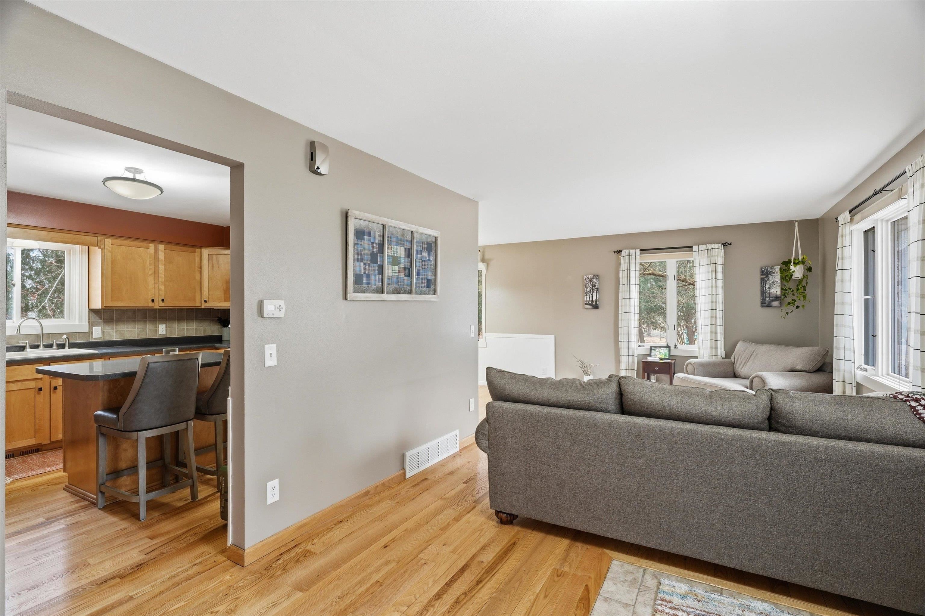 1611 N BROADWAY AVENUE, Marshfield, Wisconsin 54449, 4 Bedrooms Bedrooms, ,2 BathroomsBathrooms,Residential,For Sale,1611 N BROADWAY AVENUE,22601246