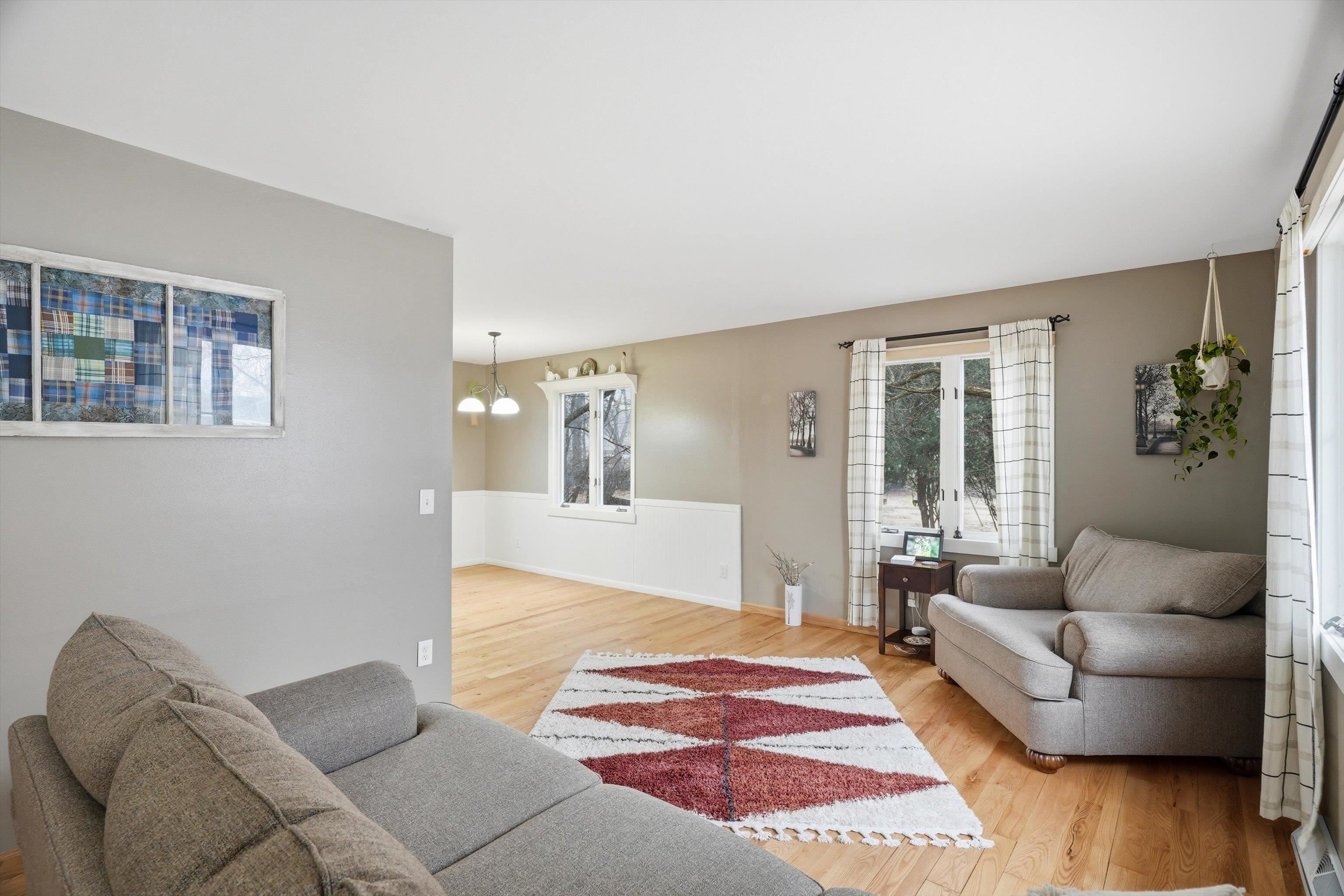 1611 N BROADWAY AVENUE, Marshfield, Wisconsin 54449, 4 Bedrooms Bedrooms, ,2 BathroomsBathrooms,Residential,For Sale,1611 N BROADWAY AVENUE,22601246