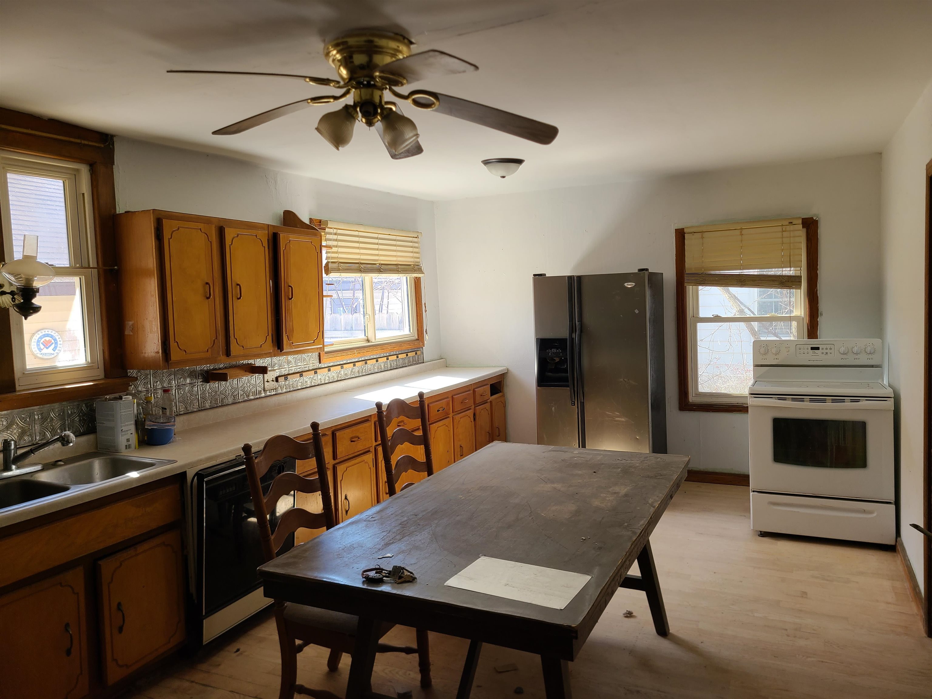 219 E LINCOLN STREET, Augusta, Wisconsin 54722, 4 Bedrooms Bedrooms, ,2 BathroomsBathrooms,Residential,For Sale,219 E LINCOLN STREET,22601247