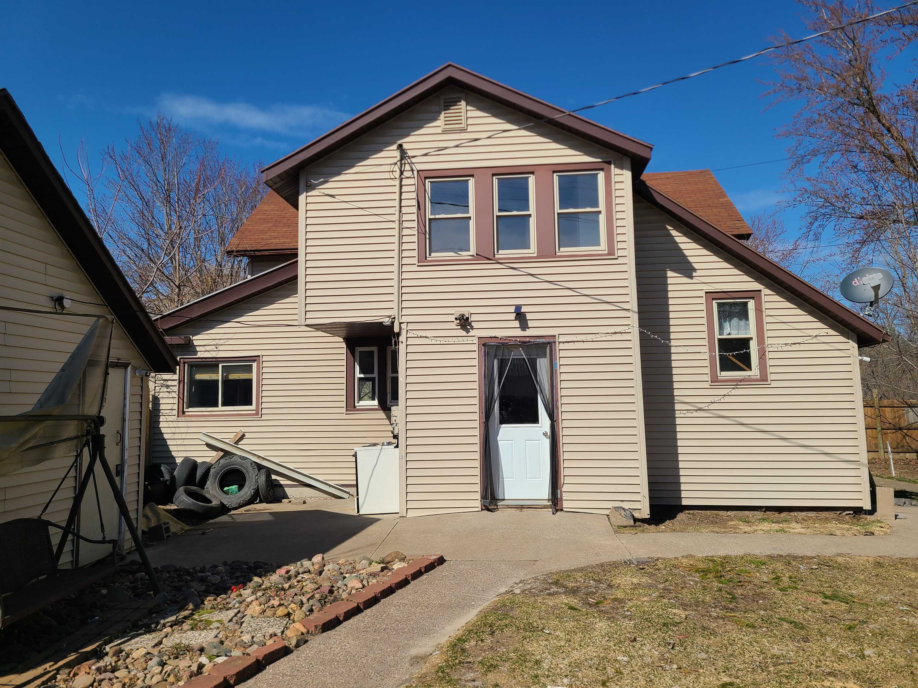219 E LINCOLN STREET, Augusta, Wisconsin 54722, 4 Bedrooms Bedrooms, ,2 BathroomsBathrooms,Residential,For Sale,219 E LINCOLN STREET,22601247