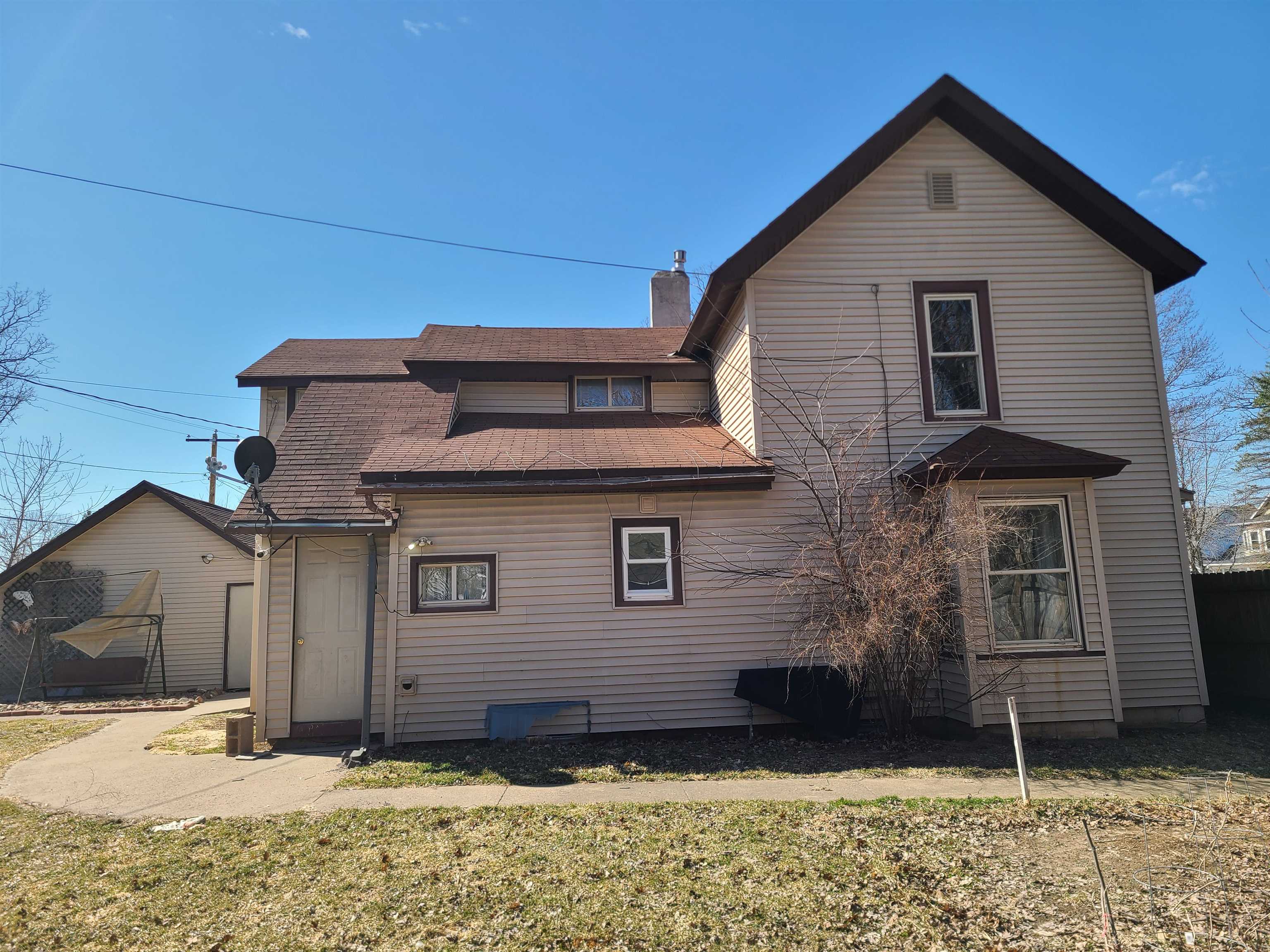 219 E LINCOLN STREET, Augusta, Wisconsin 54722, 4 Bedrooms Bedrooms, ,2 BathroomsBathrooms,Residential,For Sale,219 E LINCOLN STREET,22601247