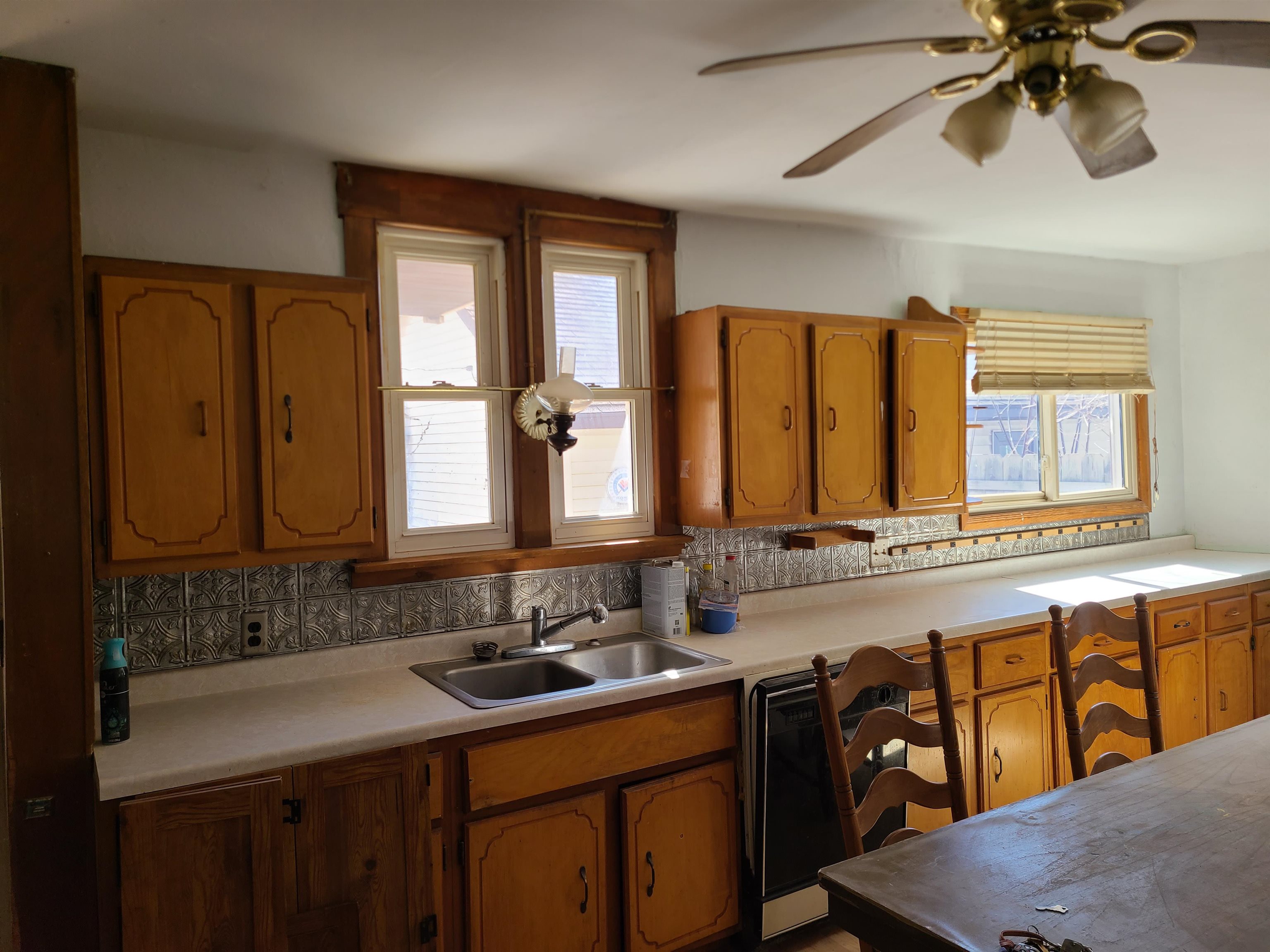 219 E LINCOLN STREET, Augusta, Wisconsin 54722, 4 Bedrooms Bedrooms, ,2 BathroomsBathrooms,Residential,For Sale,219 E LINCOLN STREET,22601247