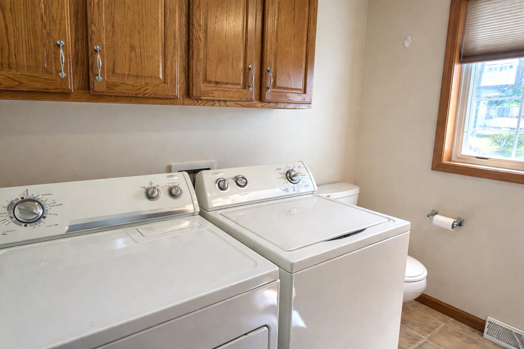 308 W VIKING AVENUE, Dorchester, Wisconsin 54425, 3 Bedrooms Bedrooms, ,2 BathroomsBathrooms,Residential,For Sale,308 W VIKING AVENUE,22601249