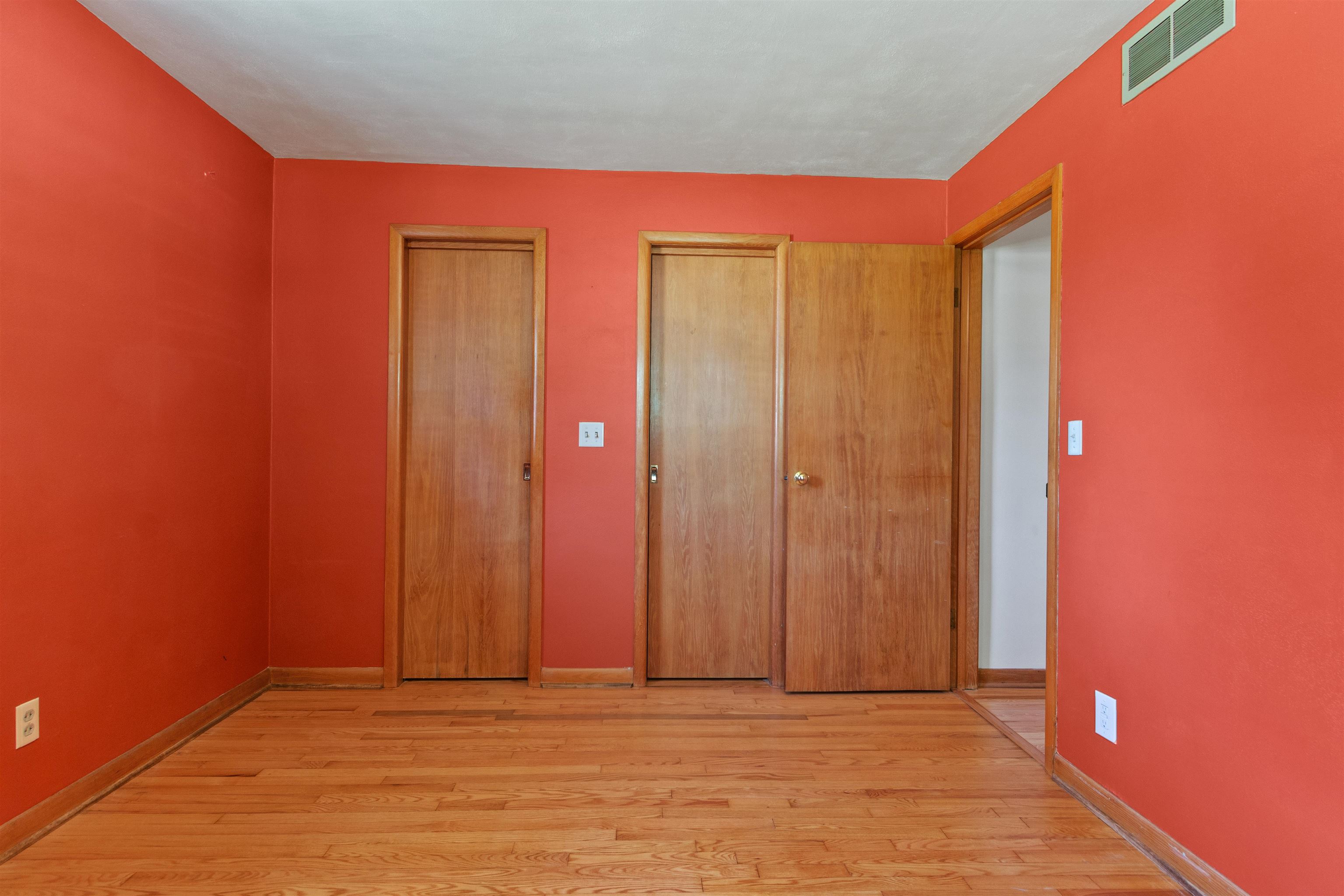 516 SIXTH AVENUE, Stevens Point, Wisconsin 54481, 3 Bedrooms Bedrooms, ,1 BathroomBathrooms,Residential,For Sale,516 SIXTH AVENUE,22601252