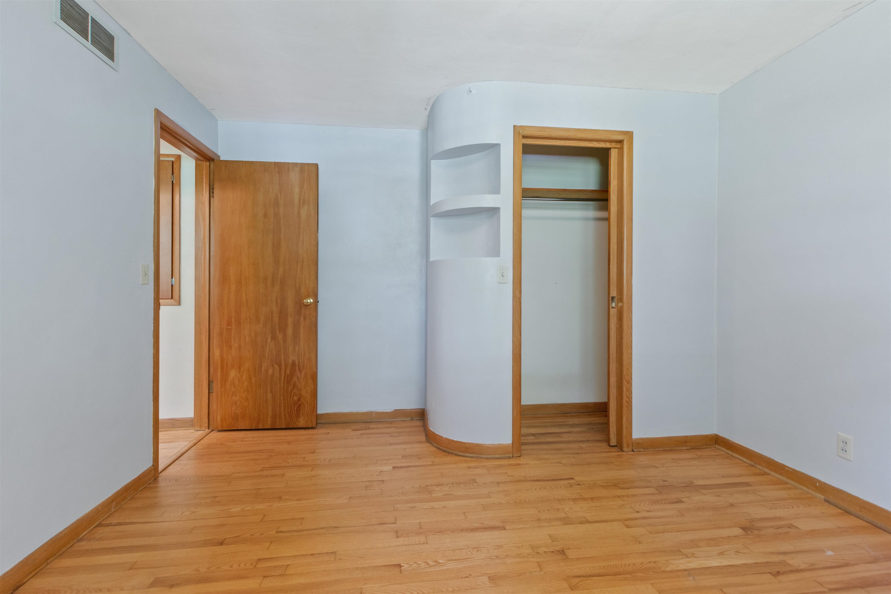 516 SIXTH AVENUE, Stevens Point, Wisconsin 54481, 3 Bedrooms Bedrooms, ,1 BathroomBathrooms,Residential,For Sale,516 SIXTH AVENUE,22601252