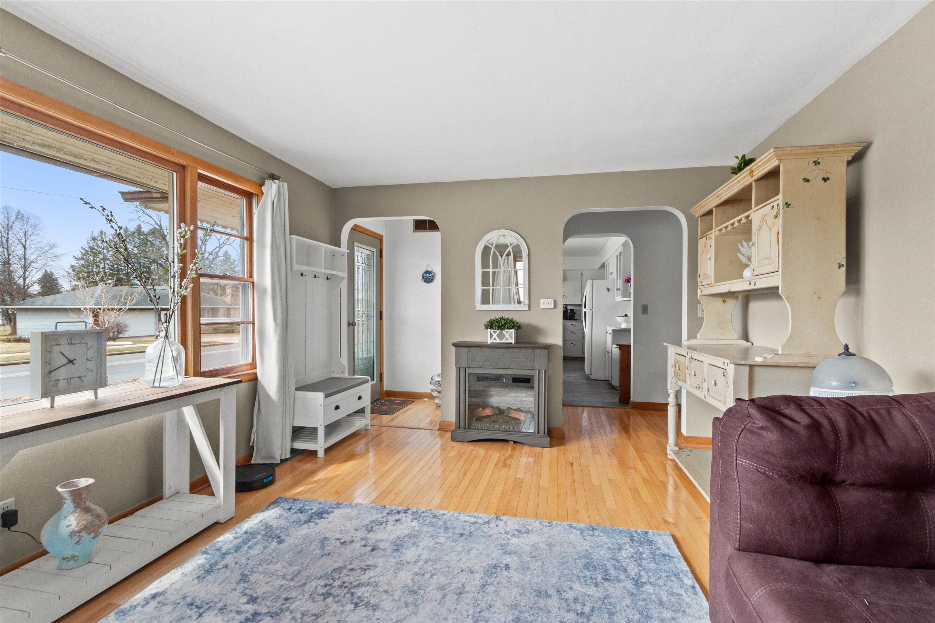 516 SIXTH AVENUE, Stevens Point, Wisconsin 54481, 3 Bedrooms Bedrooms, ,1 BathroomBathrooms,Residential,For Sale,516 SIXTH AVENUE,22601252