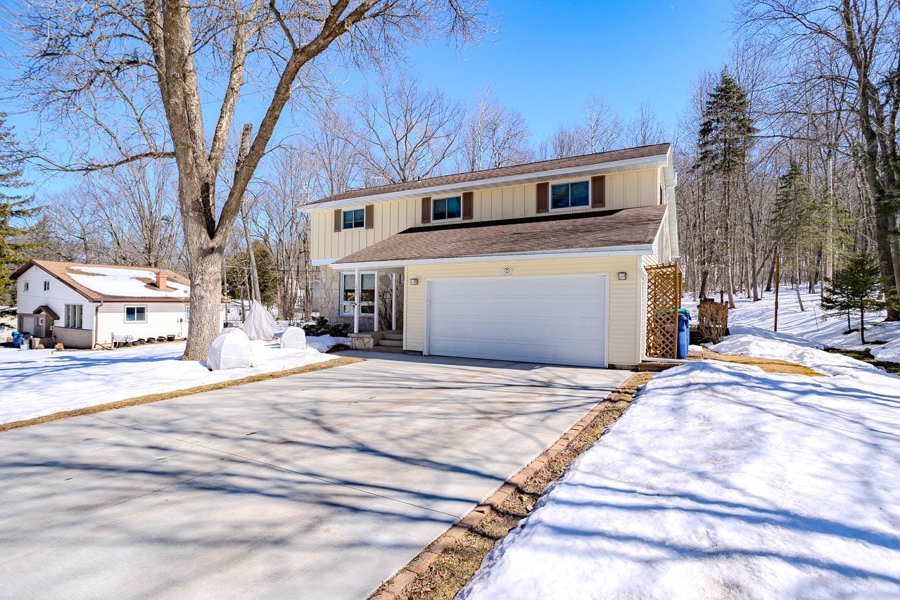 1209 N 16TH STREET, Wausau, Wisconsin 54403, 4 Bedrooms Bedrooms, ,2 BathroomsBathrooms,Residential,For Sale,1209 N 16TH STREET,22601254